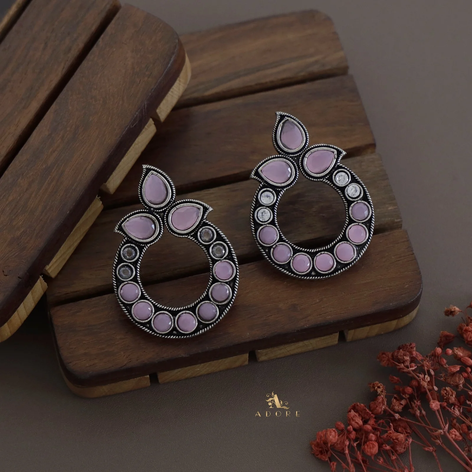Nripa Earring - Image 17
