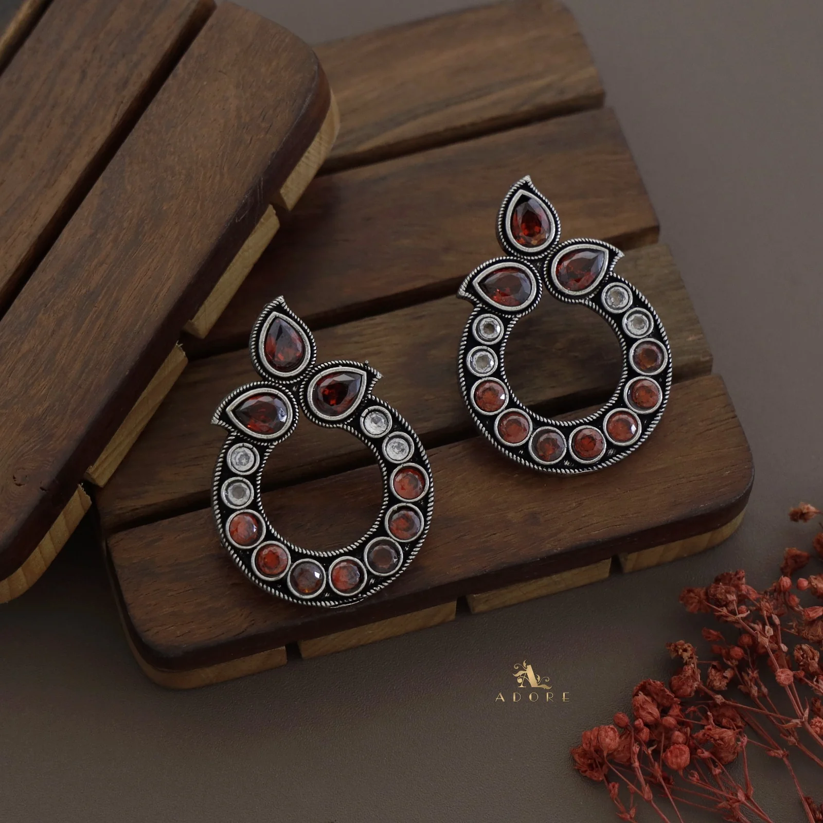 Nripa Earring - Image 19