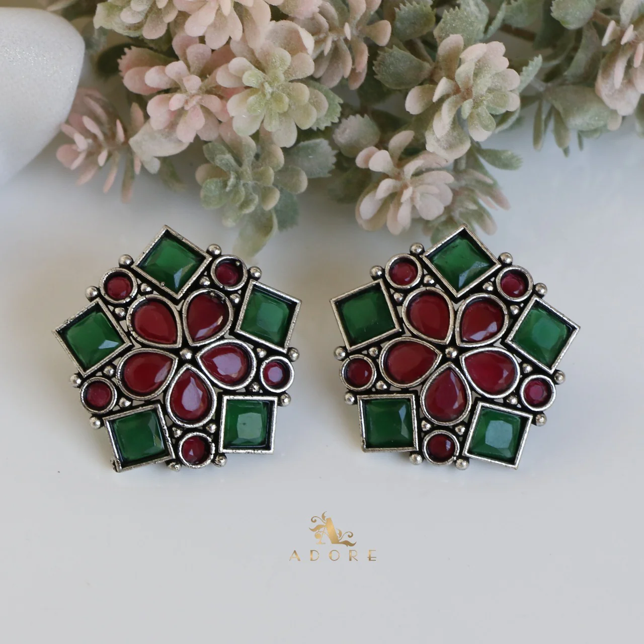 Oberon Pentagon Earring - Image 11