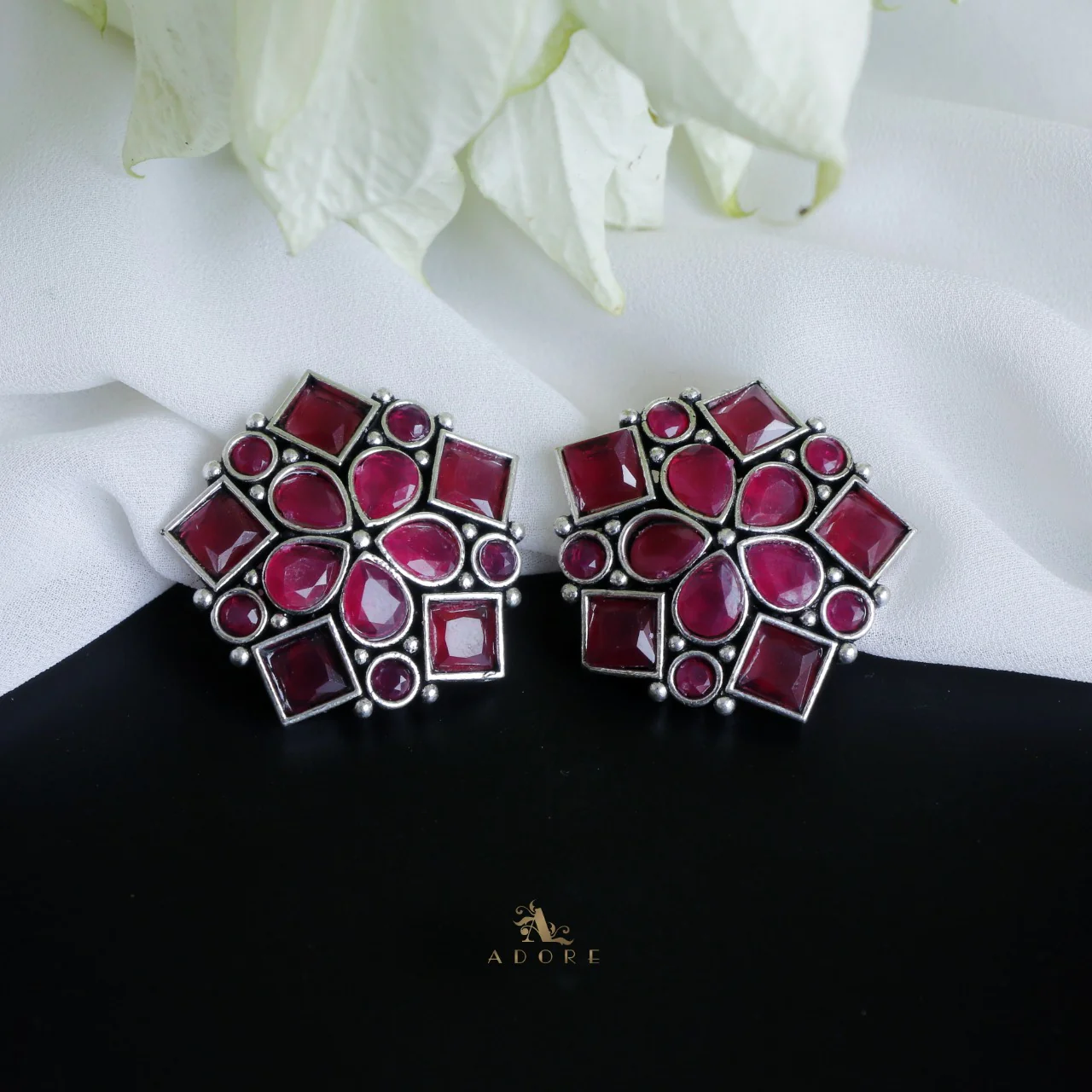 Oberon Pentagon Earring - Image 13