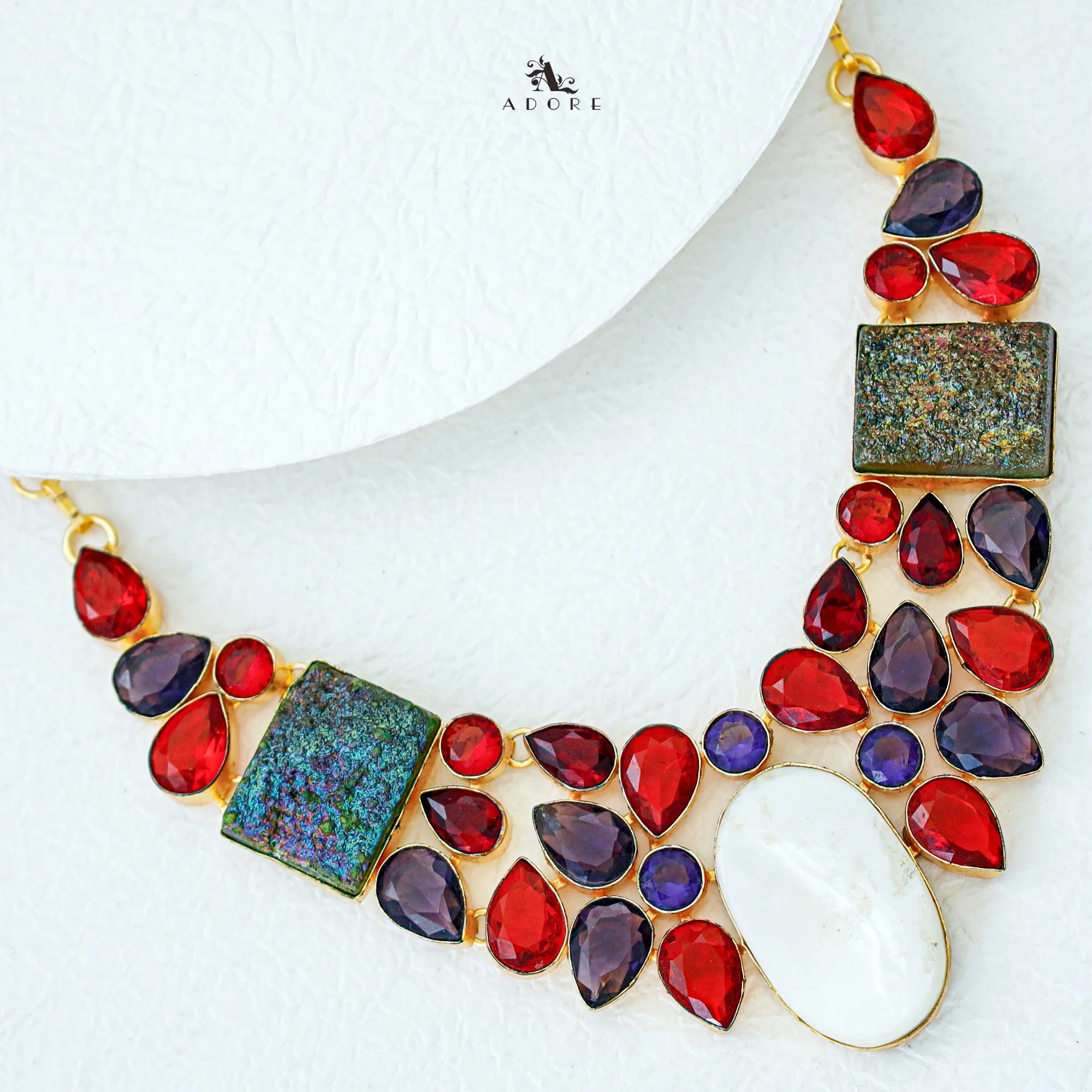 Octavia Beauty Neckpiece - Image 2