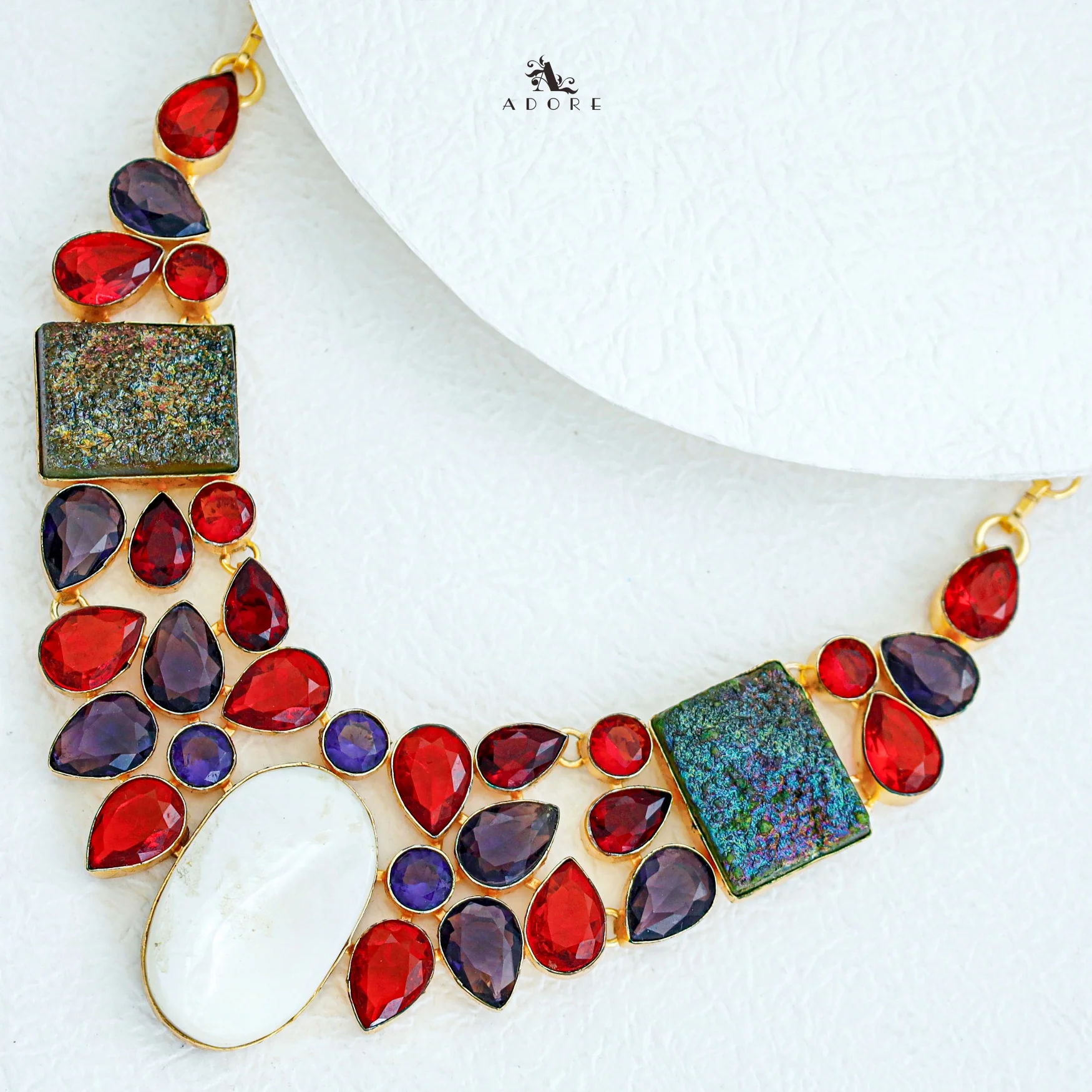 Octavia Beauty Neckpiece - Image 3