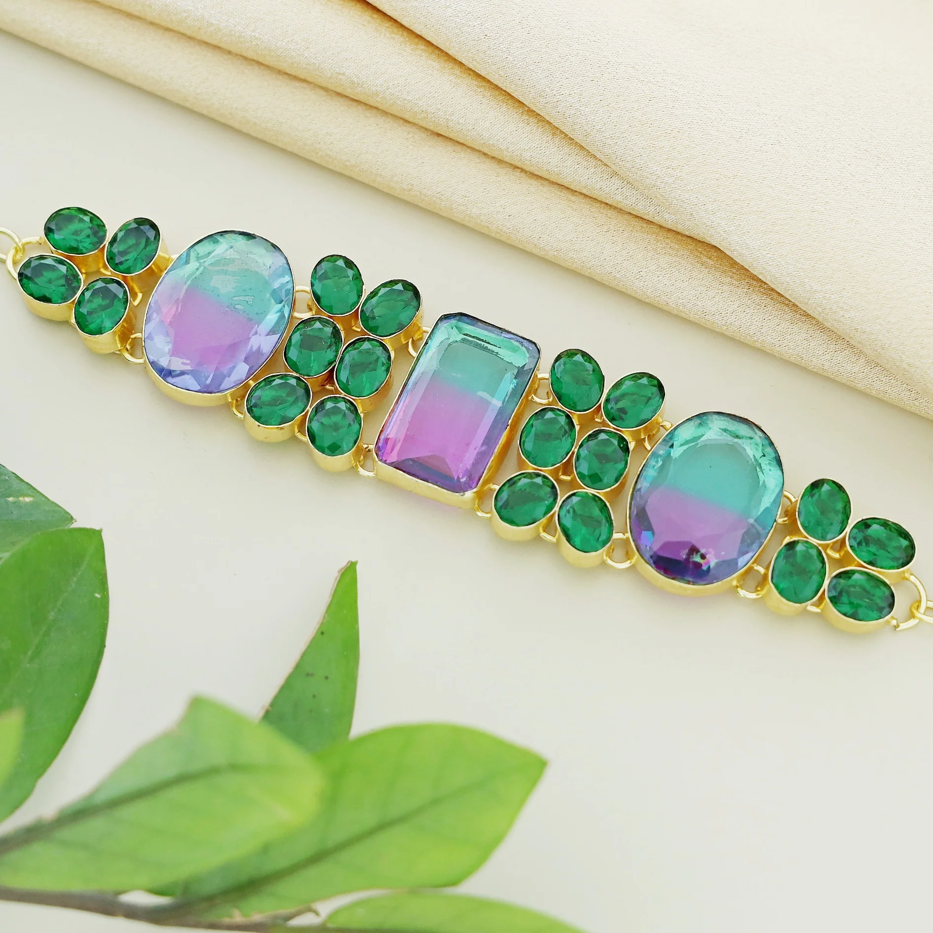 Oliana Choker - Image 2