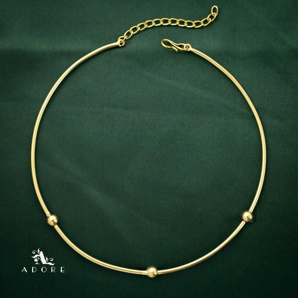 Oneeza Golden 1 layer Neck Cuff - Image 4