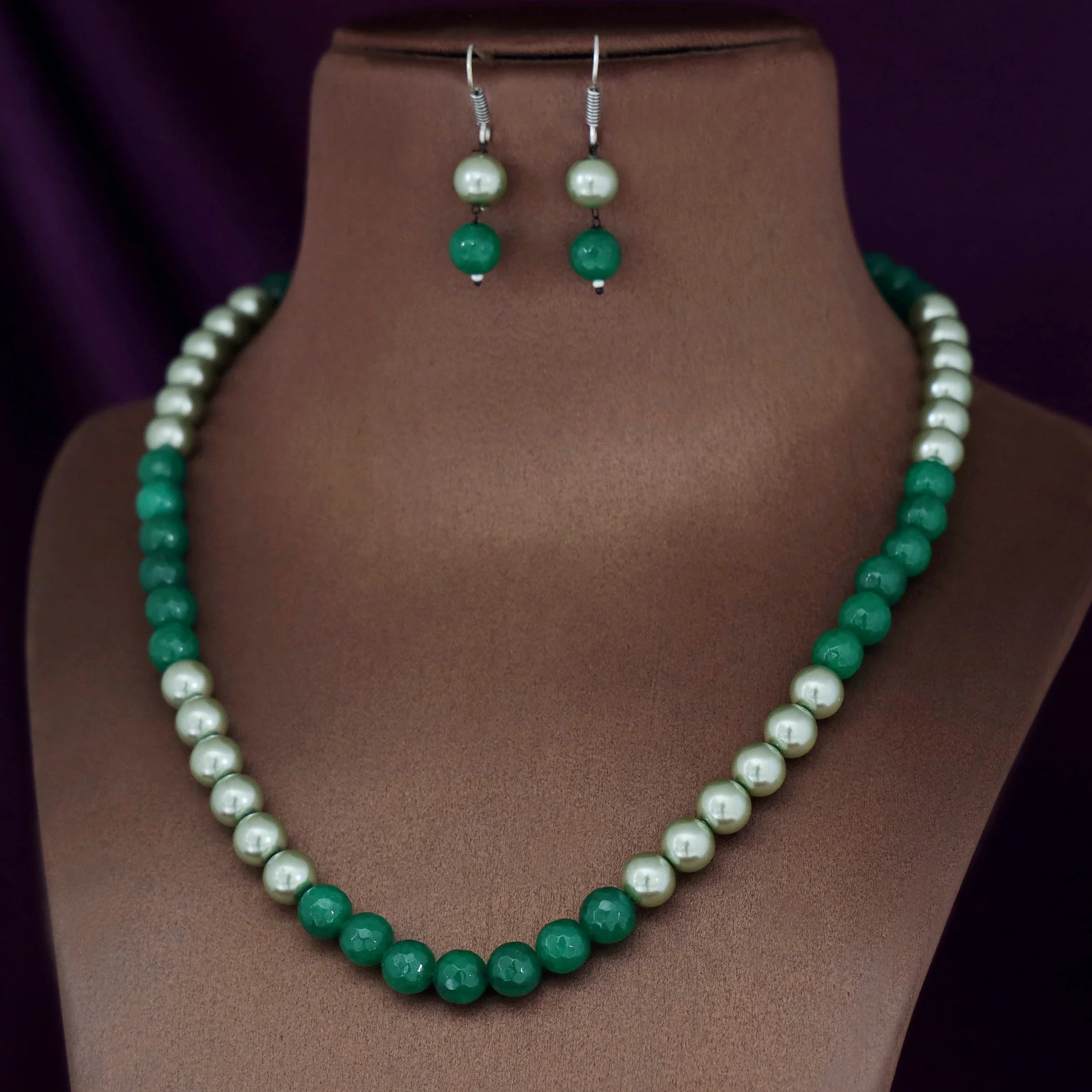Orbia Pearl Single Layer Neckpiece With Earring - Image 20