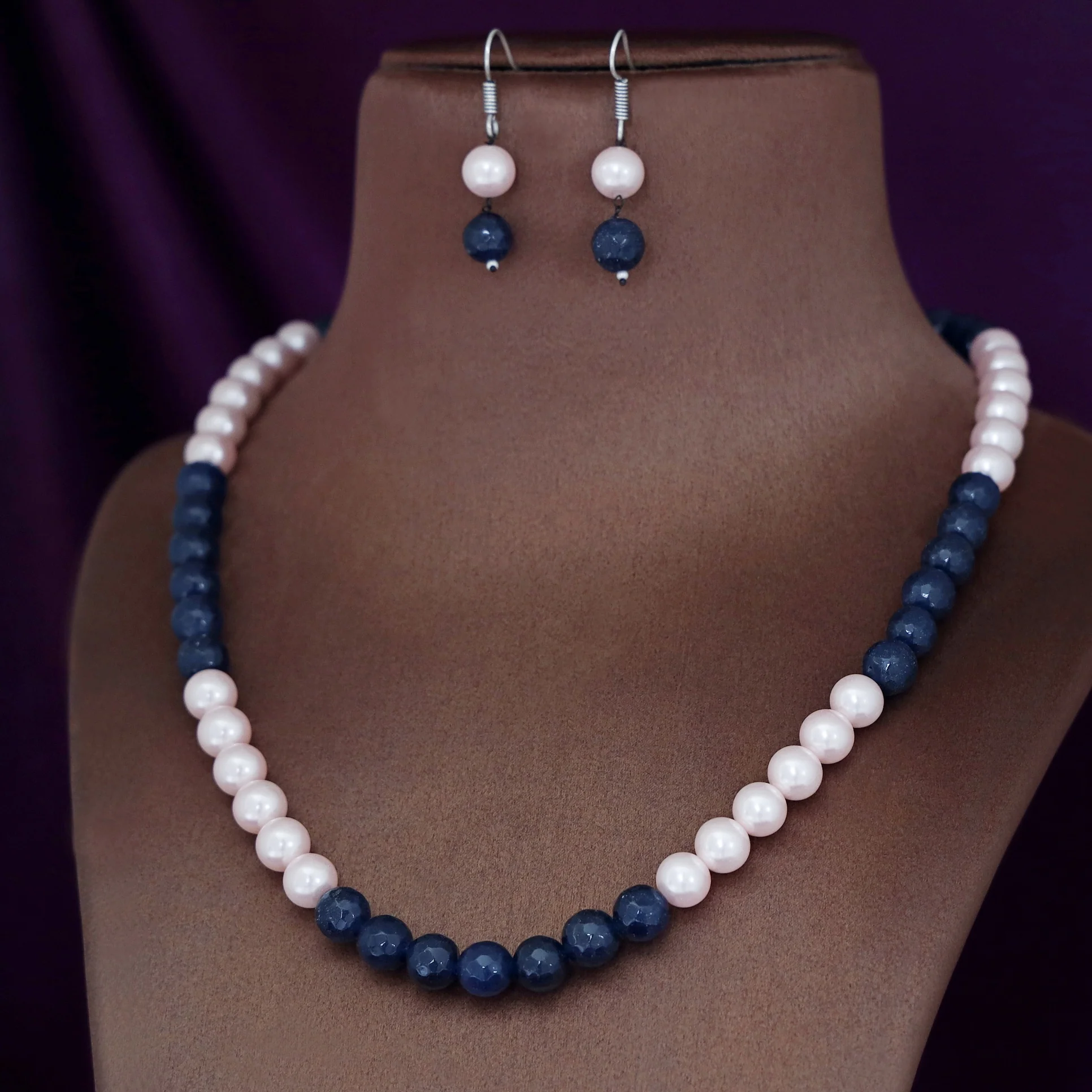 Orbia Pearl Single Layer Neckpiece With Earring - Image 26