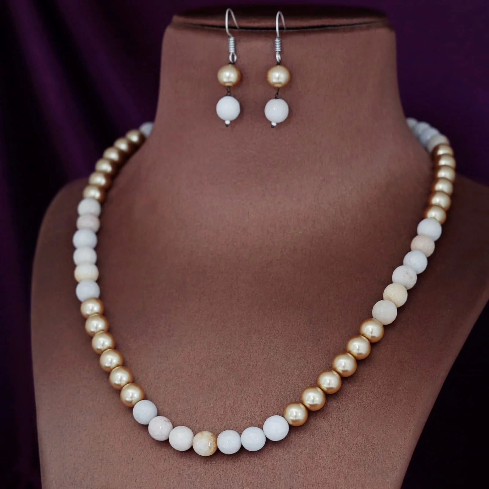 Orbia Pearl Single Layer Neckpiece With Earring - Image 40
