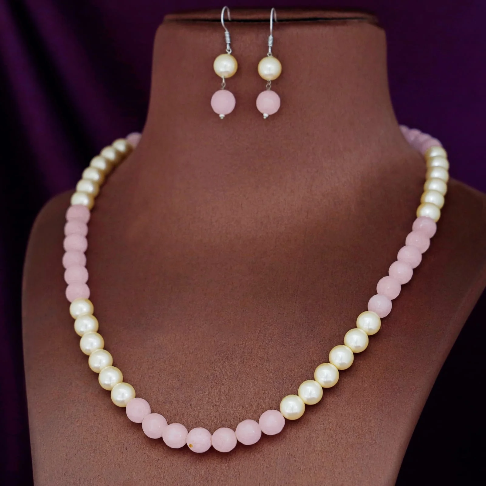 Orbia Pearl Single Layer Neckpiece With Earring - Image 41