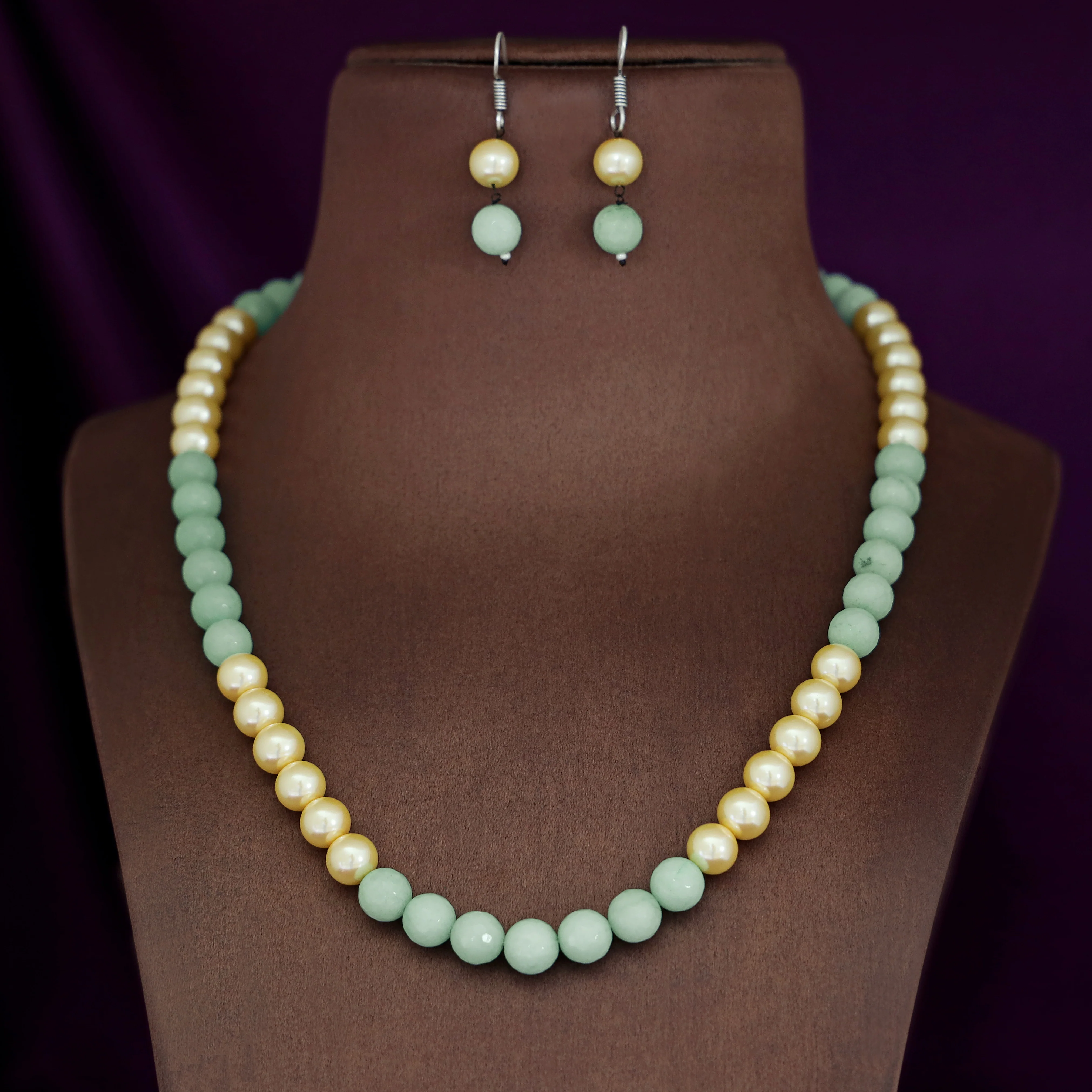 Orbia Pearl Single Layer Neckpiece With Earring - Image 44