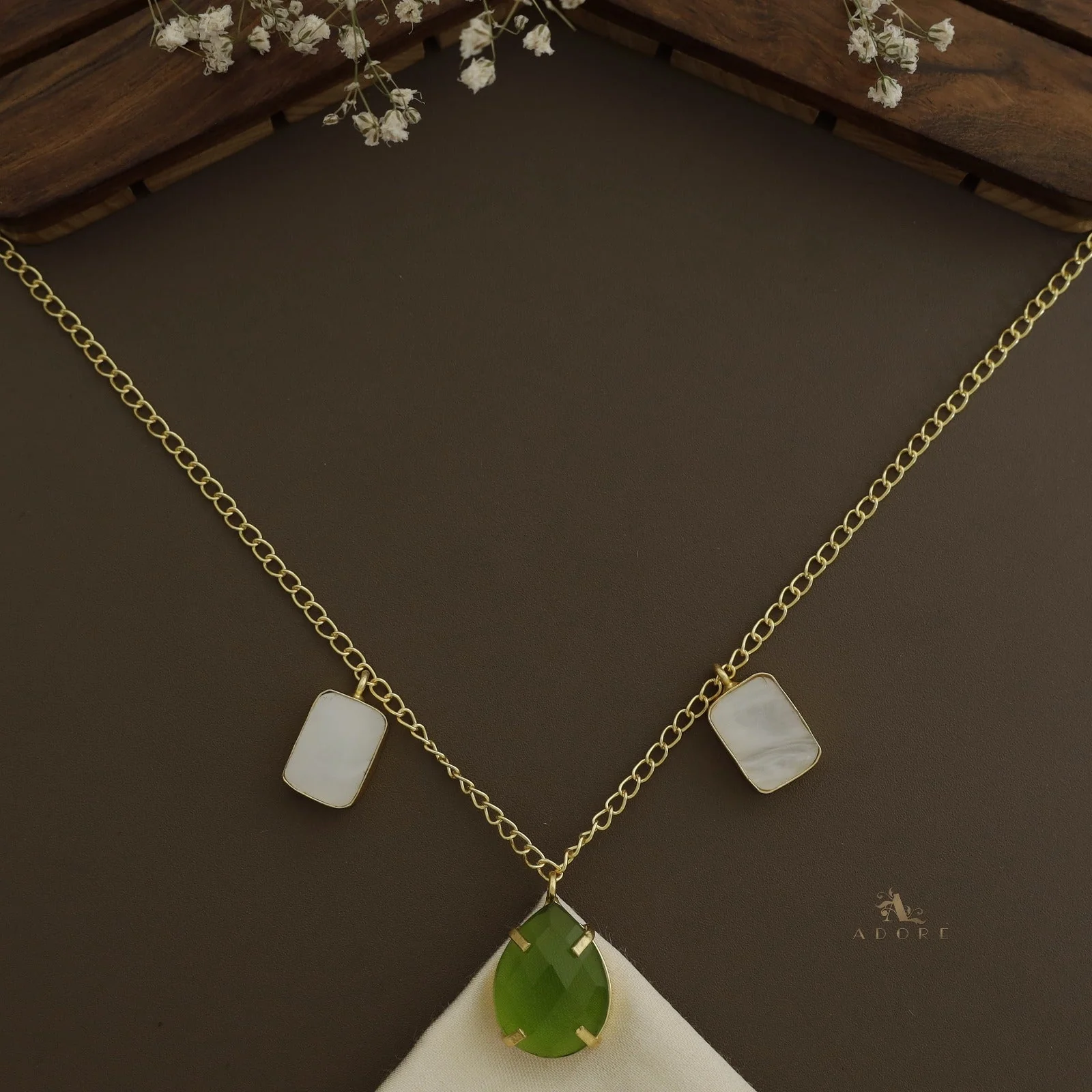 Oviana Glossy Drop & MOP Neckpiece - Image 4