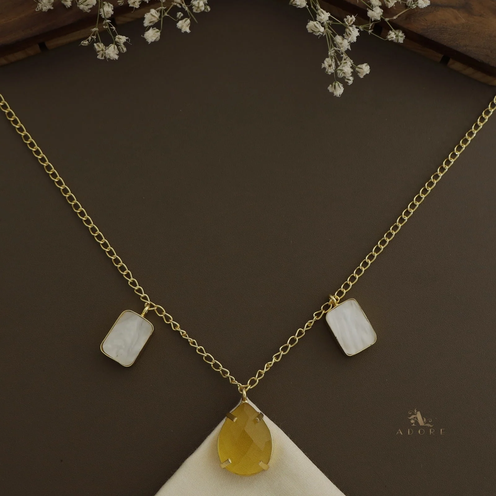 Oviana Glossy Drop & MOP Neckpiece - Image 6