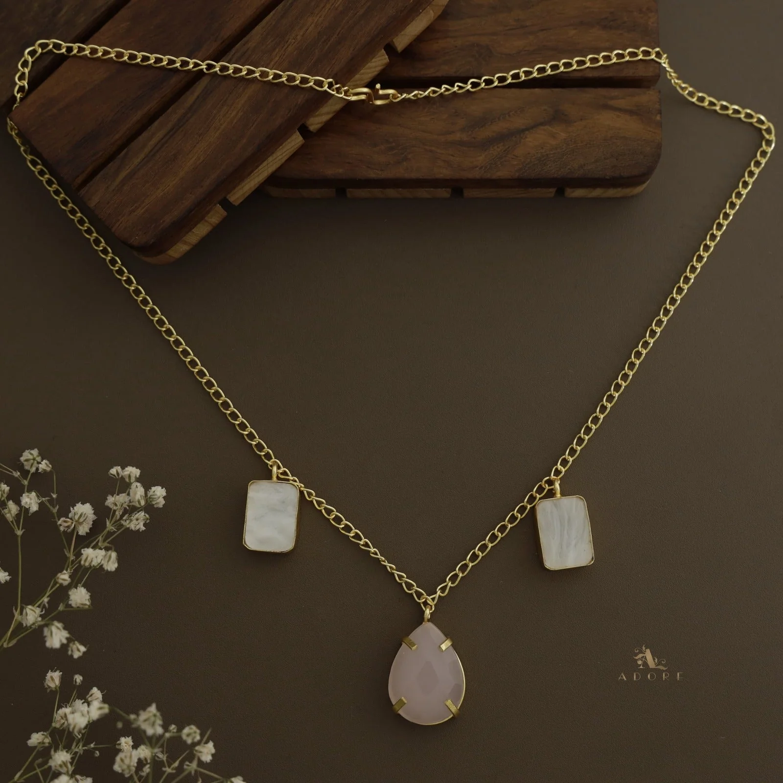 Oviana Glossy Drop & MOP Neckpiece - Image 7