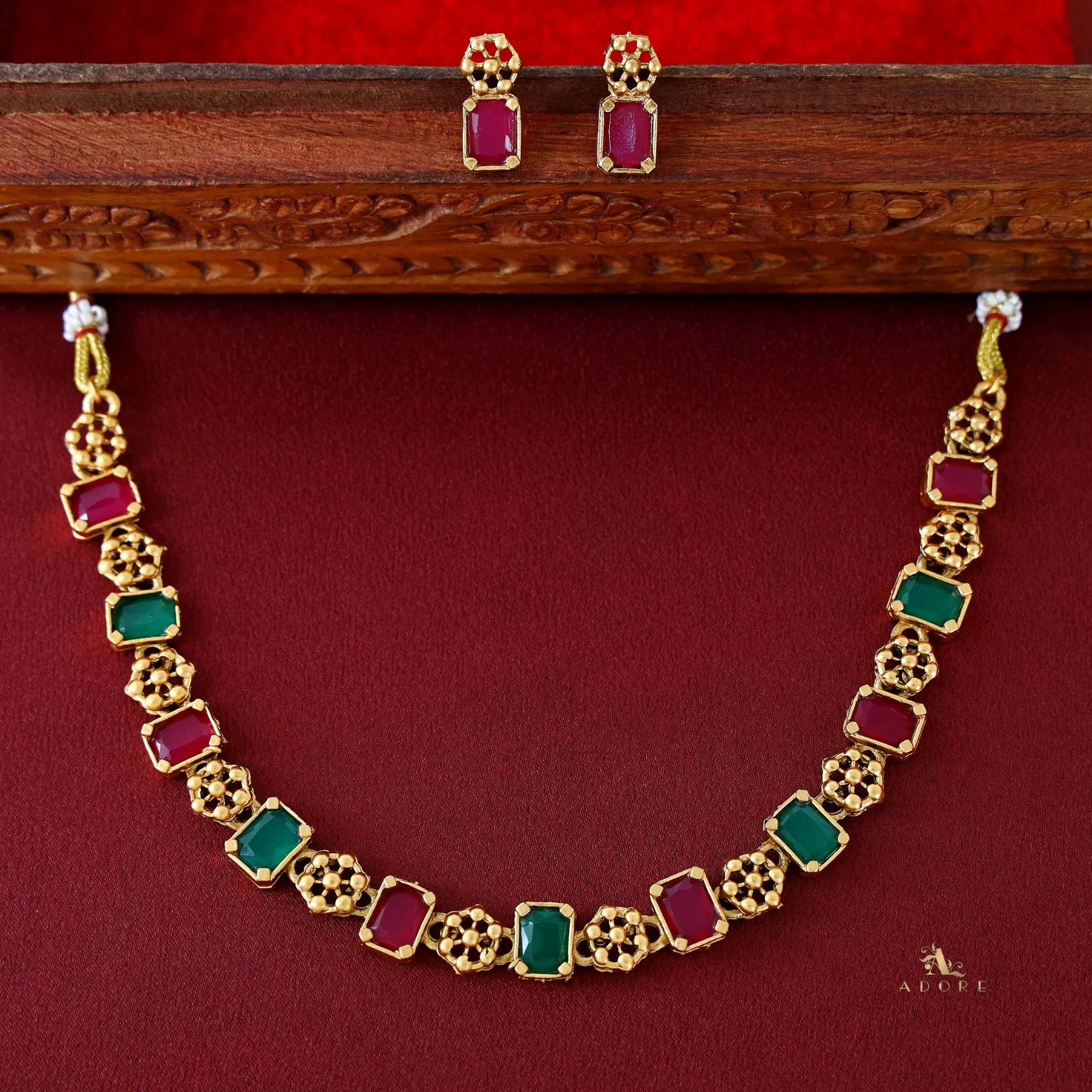 Padmavati Flower Rectangle Glossy Short Neckpiece with Earring - Image 3
