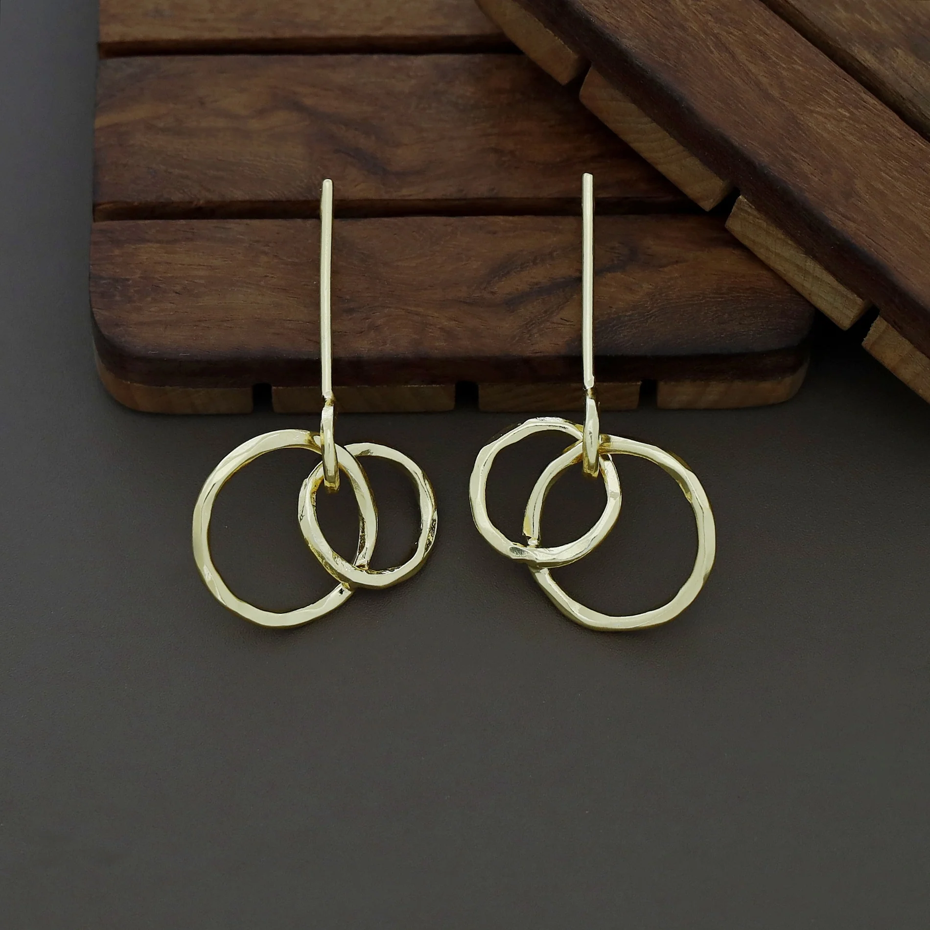 Pamela Golden Circle Earring - Image 2