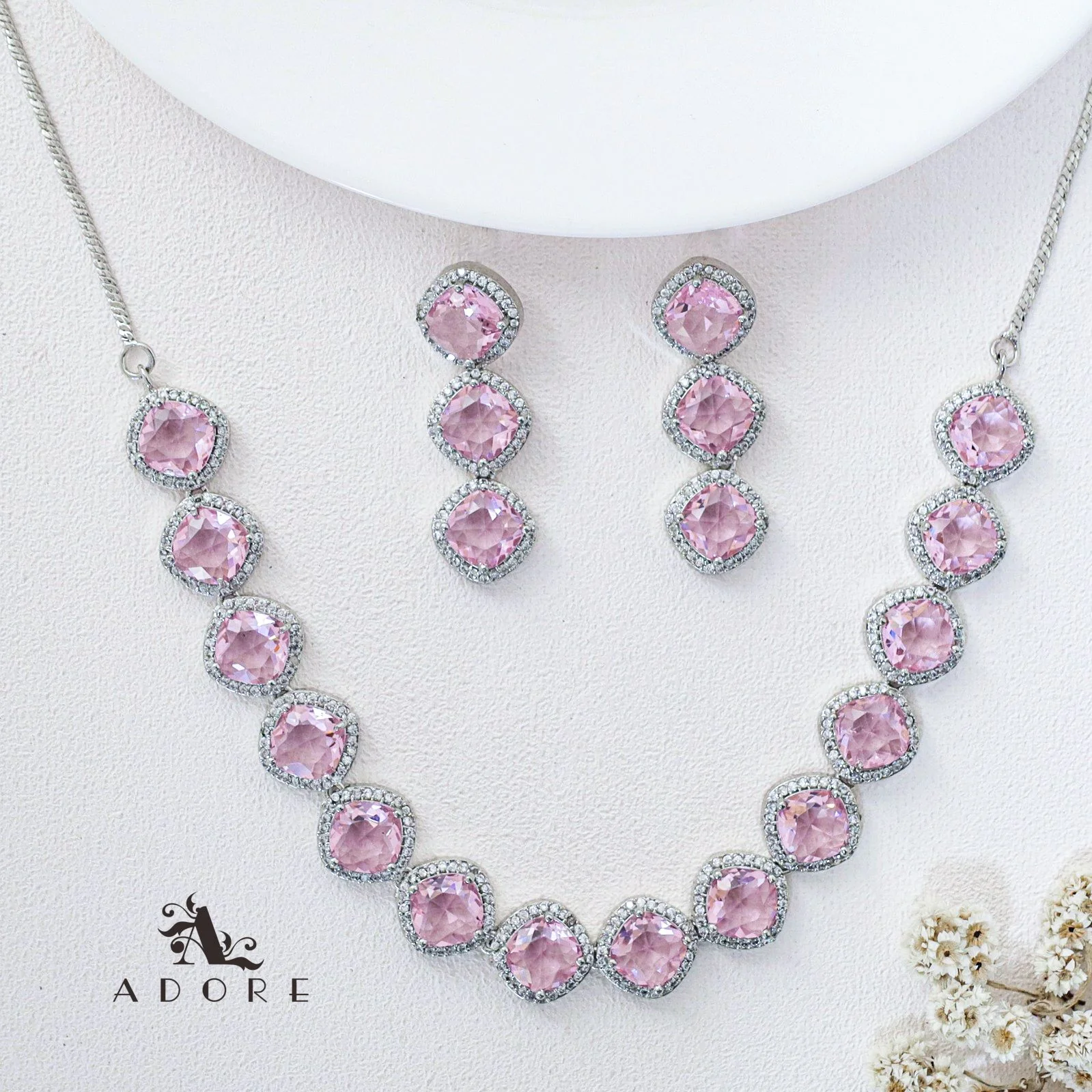Parineeti Silver Glossy AD Neckpiece With Earring - Image 11