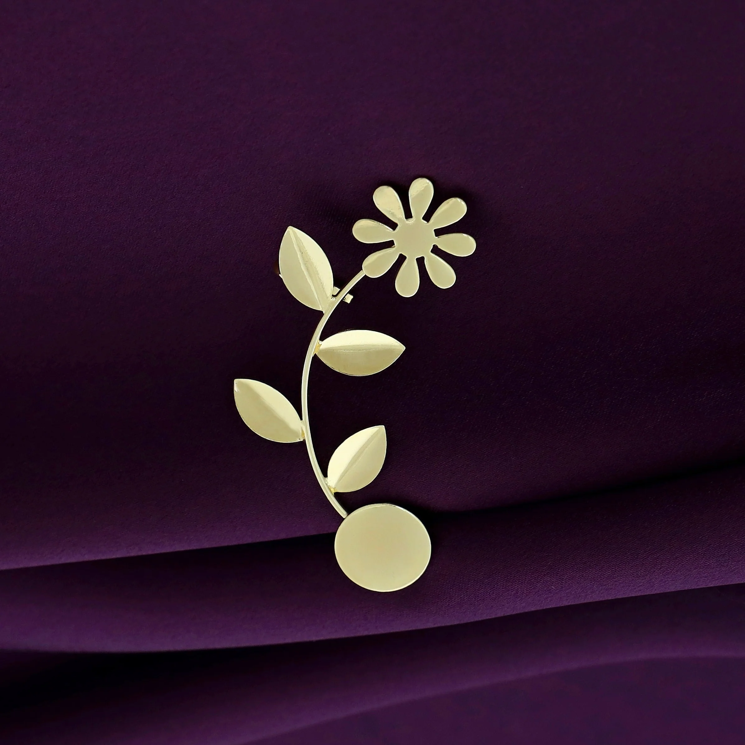 Parisha Golden Flower Leaf Ear-Cuff (Single Piece) - Image 4