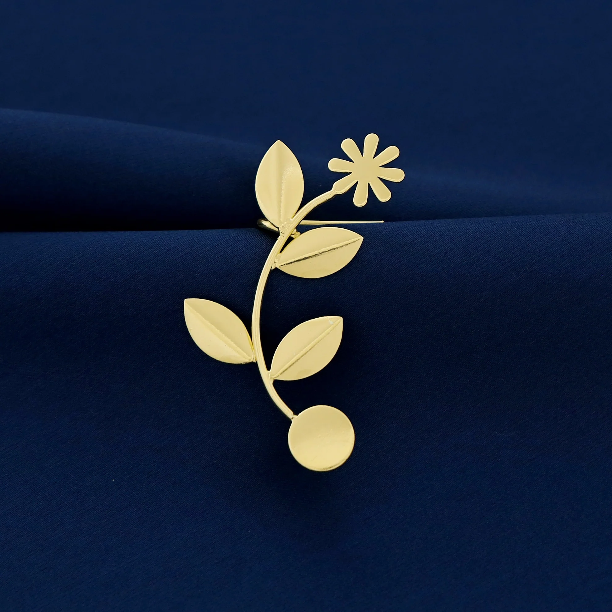 Parisha Golden Flower Medium Leaf Ear-Cuff (Single Piece) - Image 4