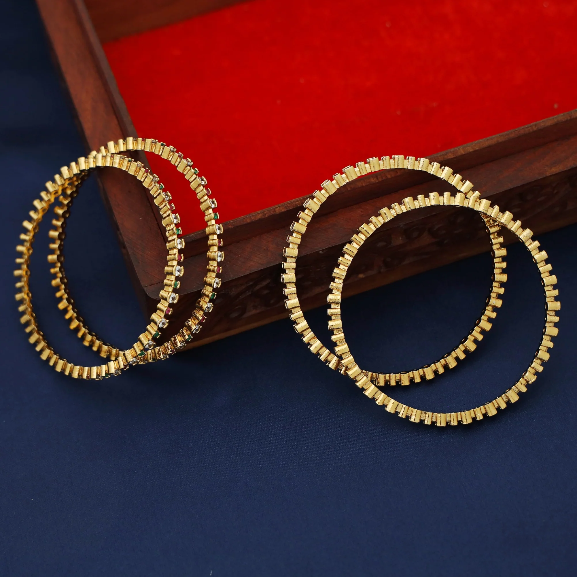 Pavanika Glossy Stone Bangle (Set Of 4) - Image 5