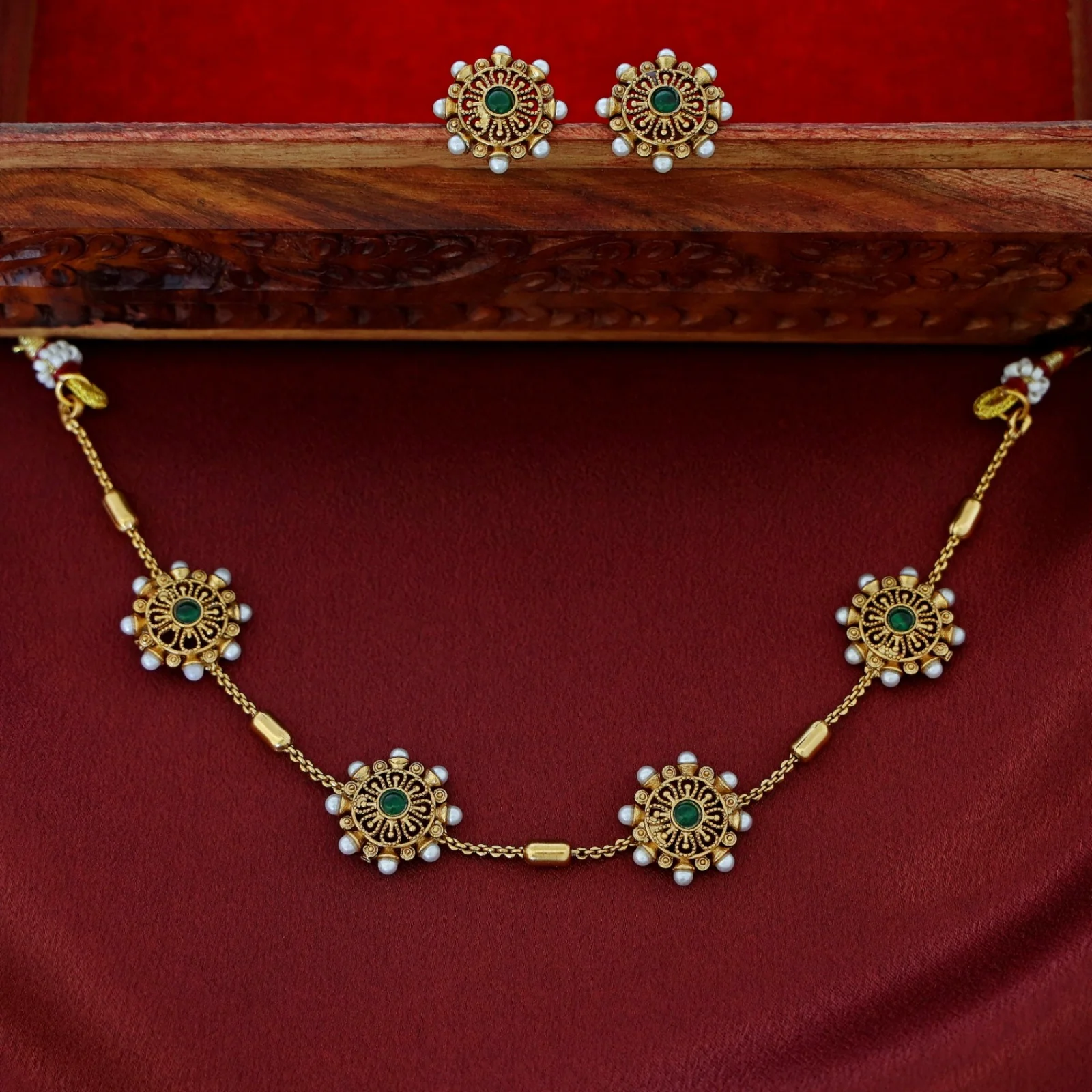 Pearl Floral Maheera Choker with Stud - Image 6