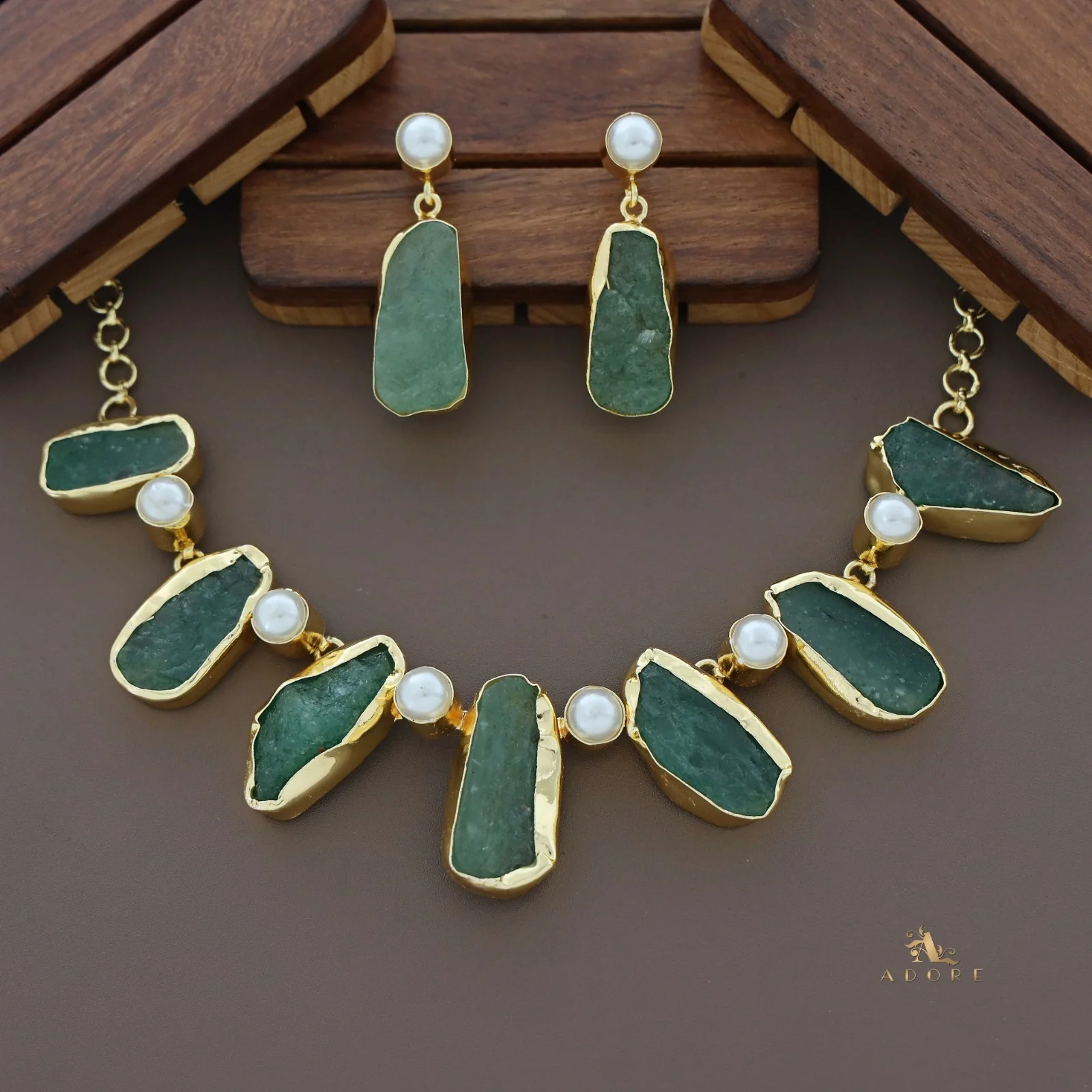 Pegasus Rugged Stone Neckpiece With Earring - Image 12