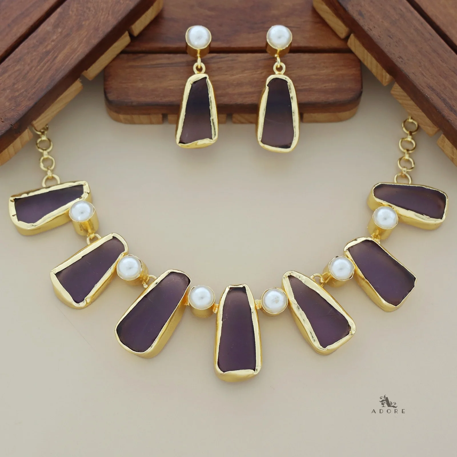 Pegasus Rugged Stone Neckpiece With Earring - Image 42
