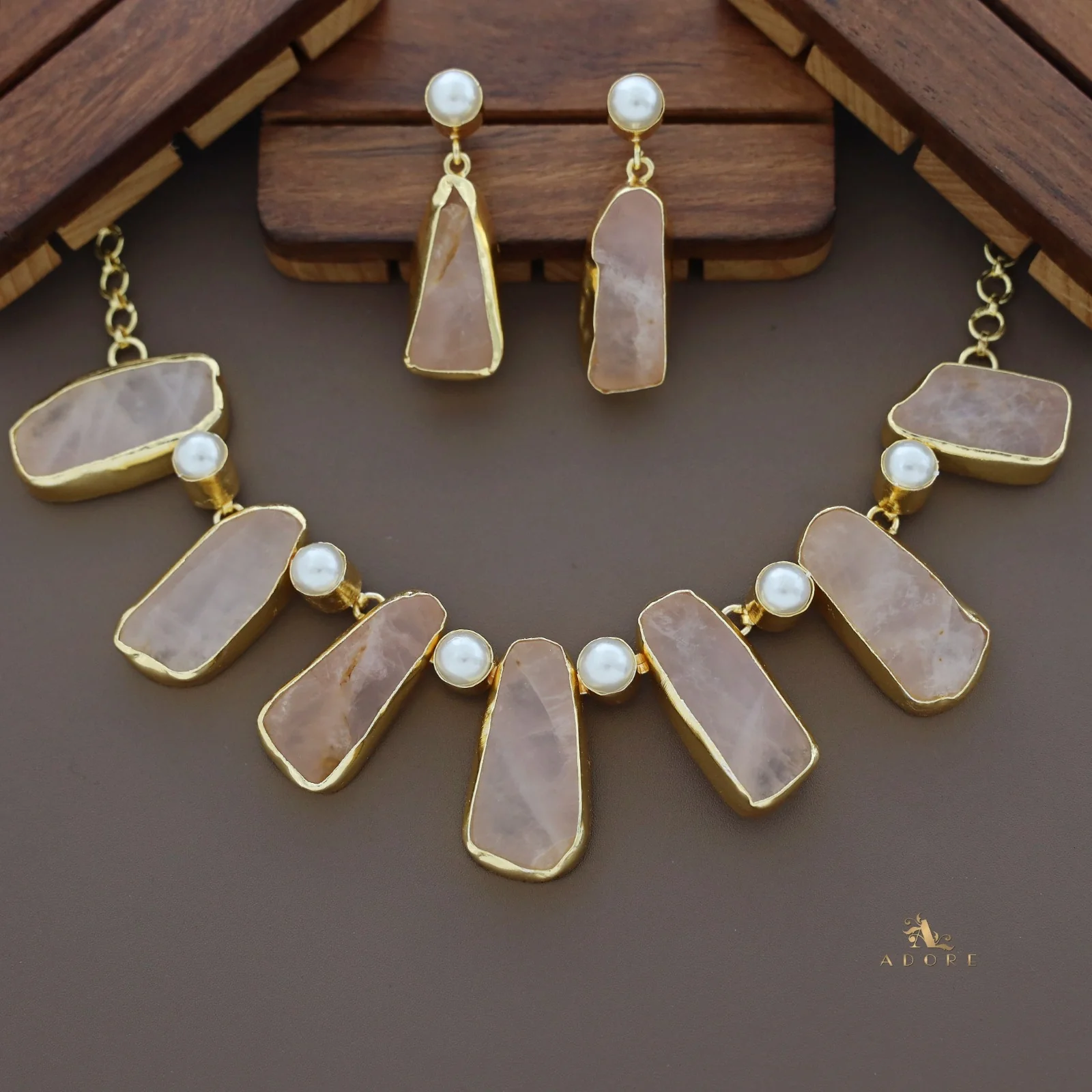 Pegasus Rugged Stone Neckpiece With Earring - Image 6