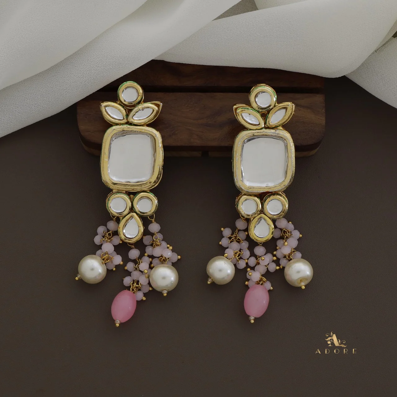 Abhigna Kundan Choker With Earring - Image 8