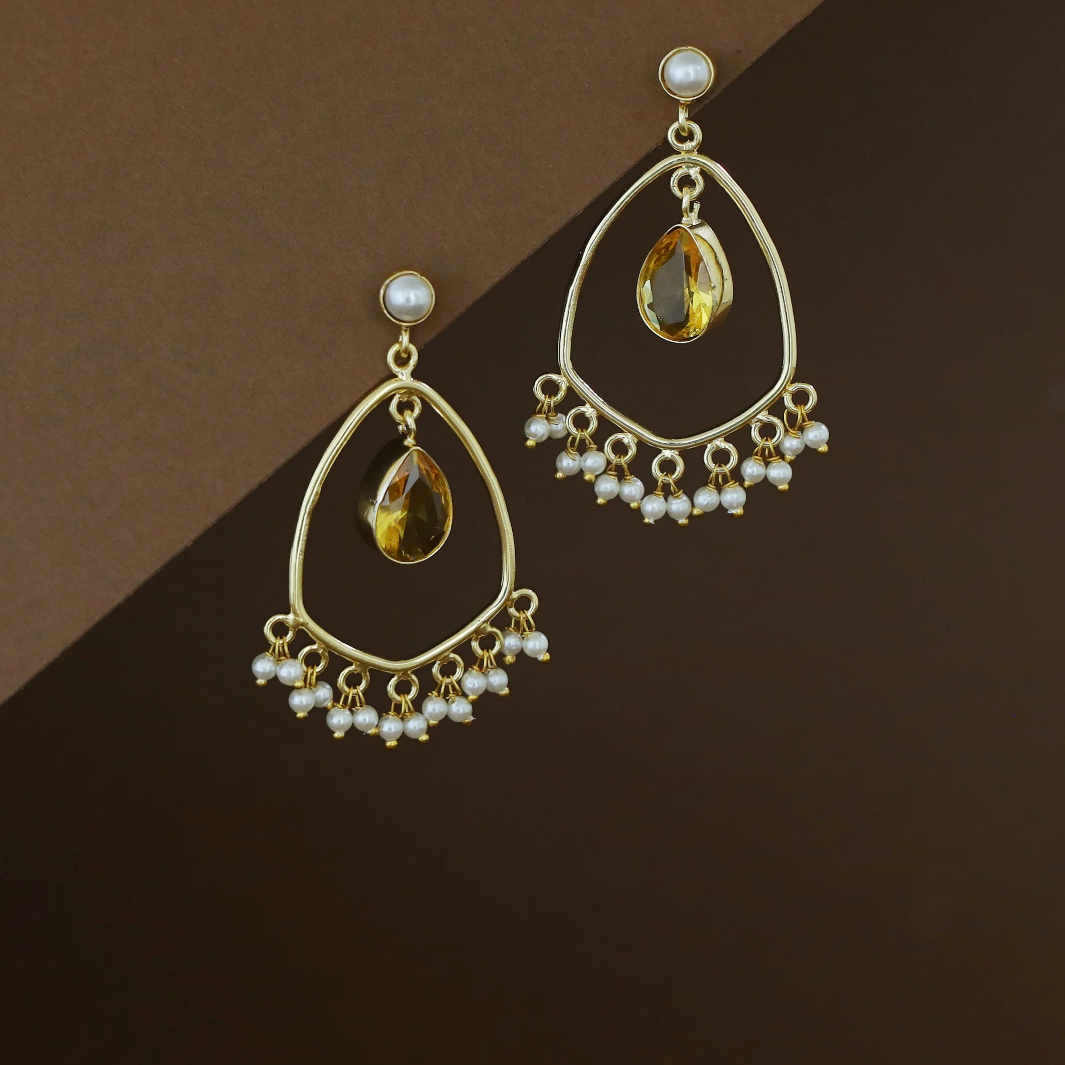 Posy Cluster Pearl Hanging Glossy Stone Earring - Image 10