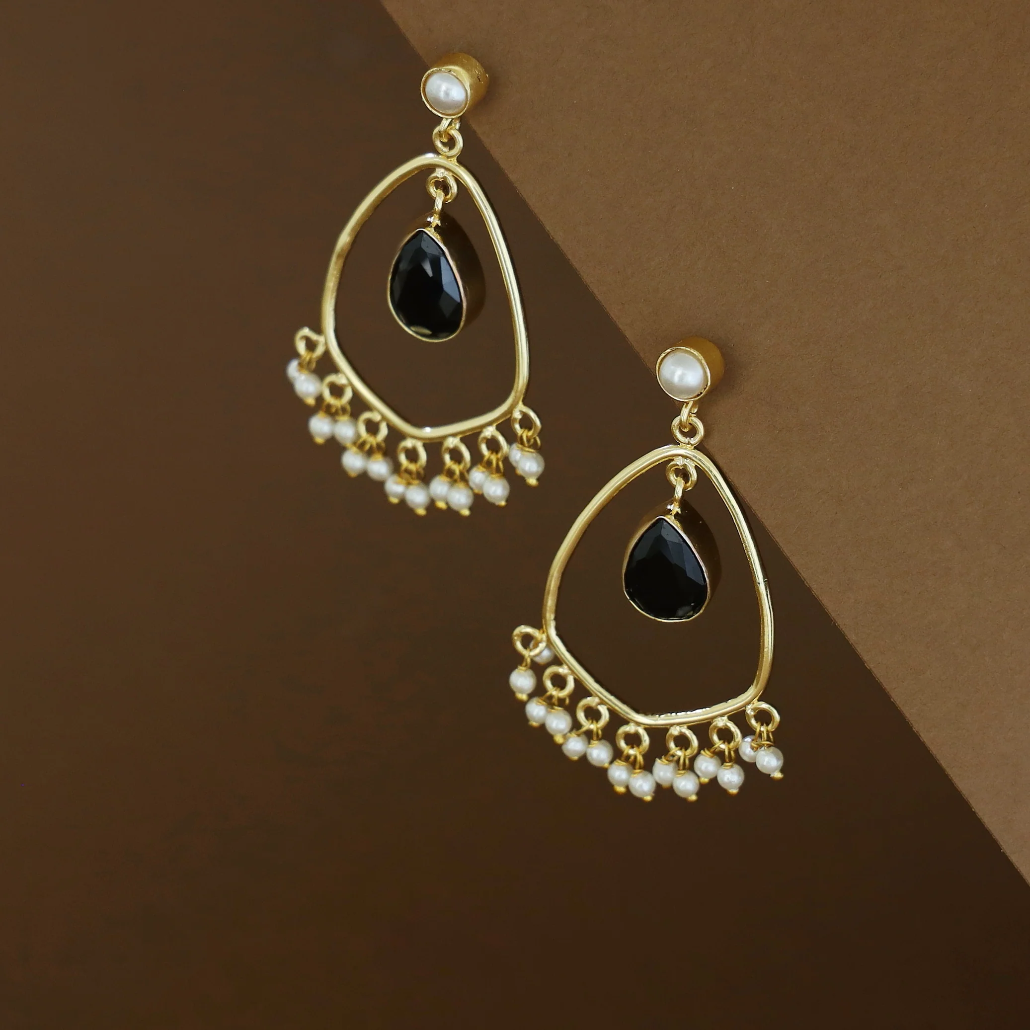 Posy Cluster Pearl Hanging Glossy Stone Earring - Image 13