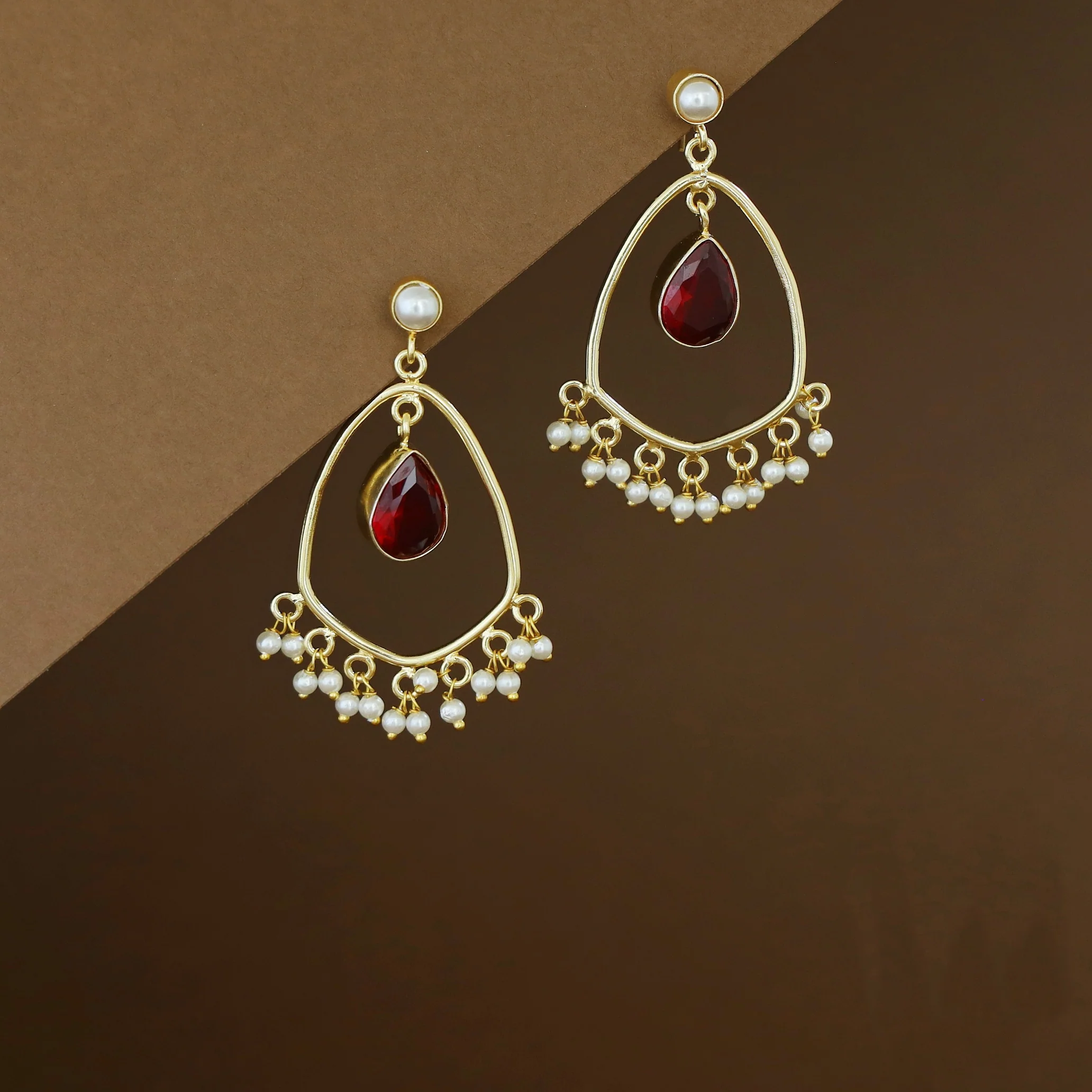 Posy Cluster Pearl Hanging Glossy Stone Earring - Image 2
