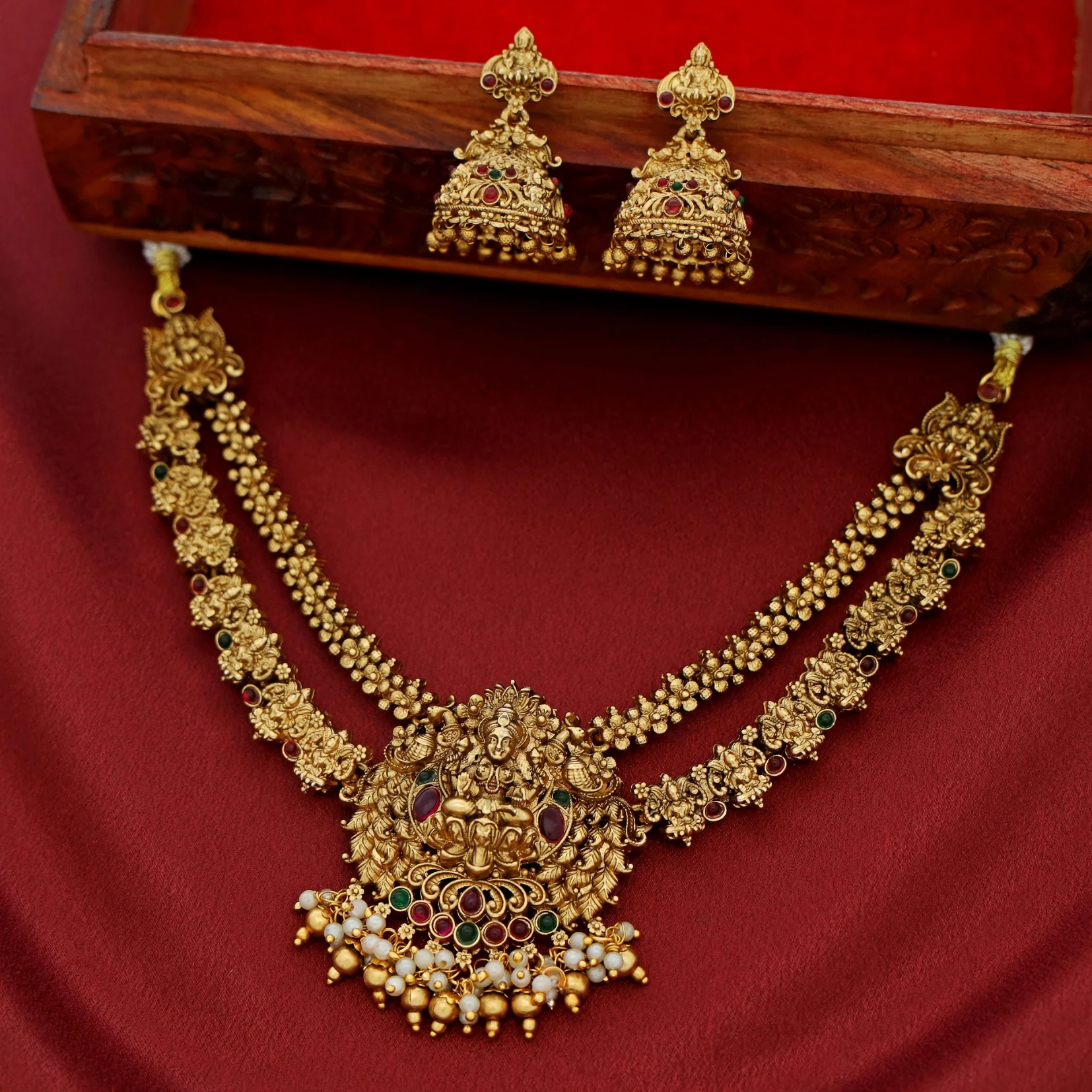Pranami Devi 2 Layer Neckpiece With Earring - Image 10