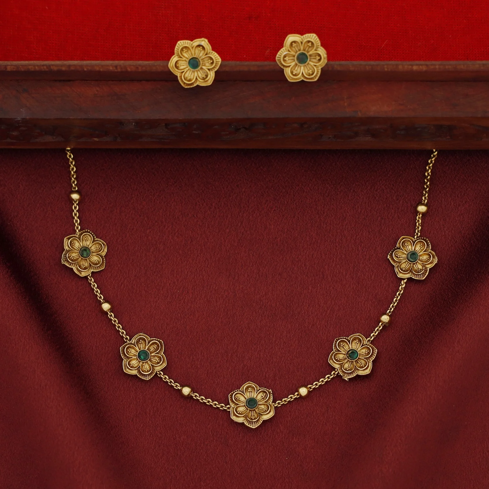 Prathima 5 Flower Golden Ball Choker With Earring - Image 5