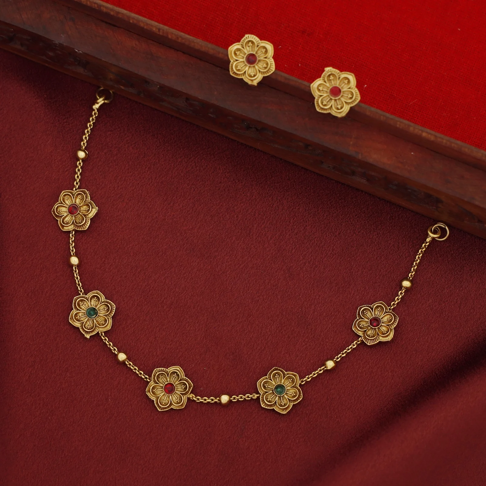 Prathima 5 Flower Golden Ball Choker With Earring - Image 6