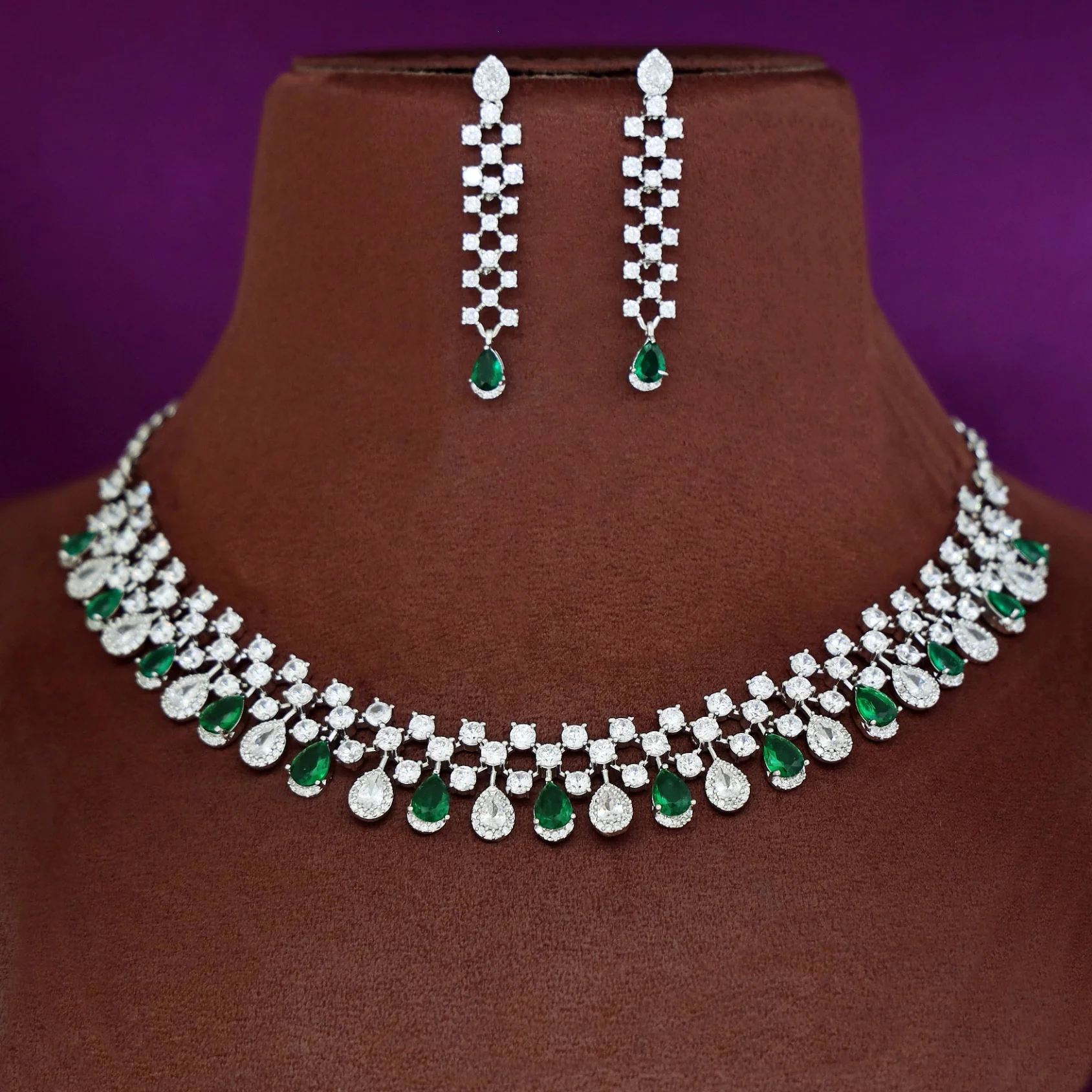 Elsie AD Stone Drop Short Neckpiece With Earring - Image 2