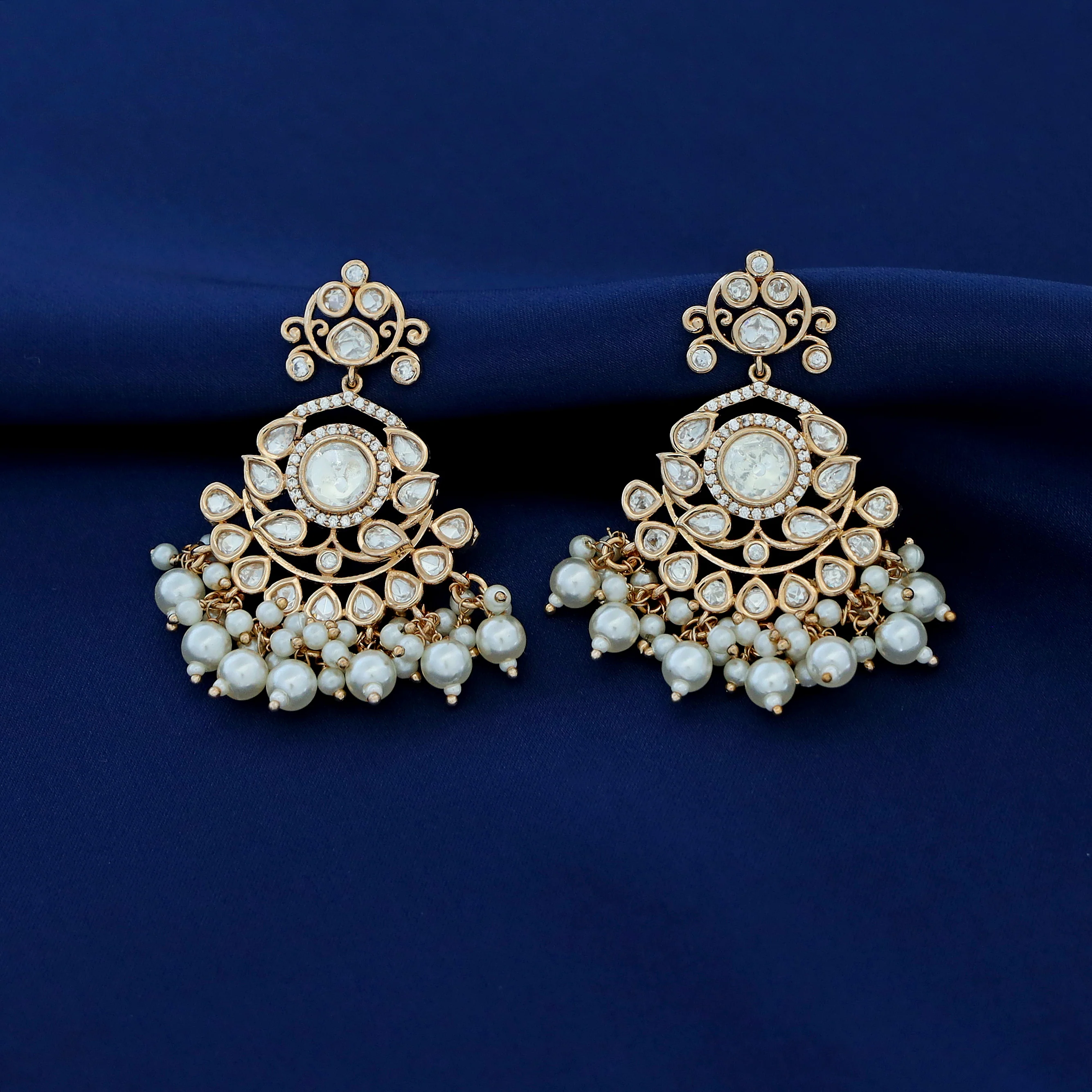 Premium Bhavanya Kundan Stone Pearl Neckpiece With Earring - Image 4