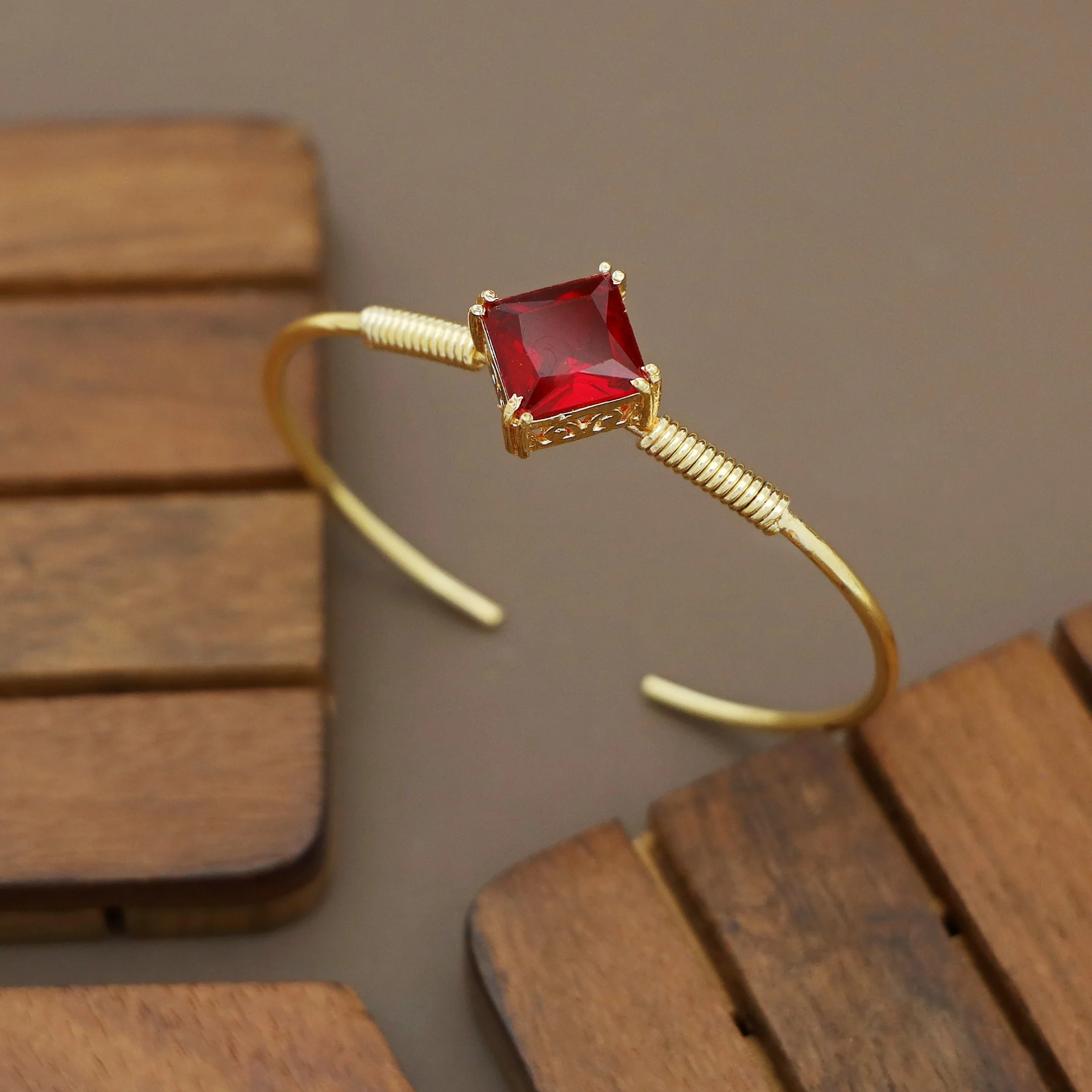 Premium Diana Single Stone Bracelet - Image 7