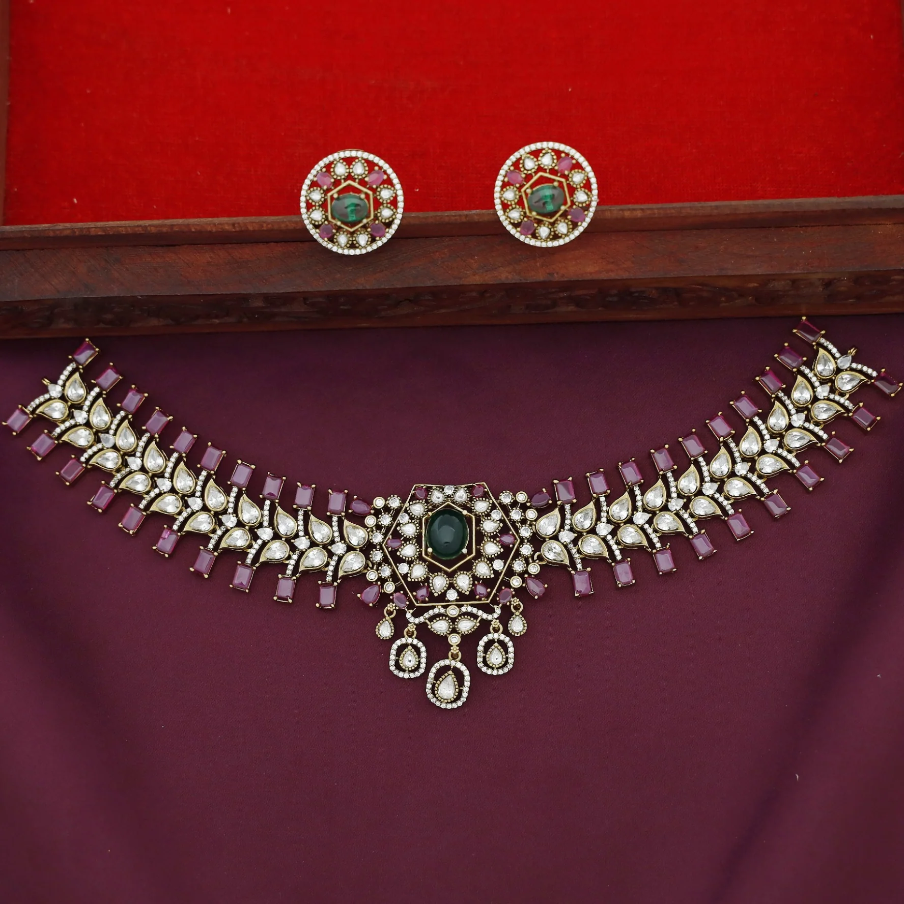 Premium Druvika Hexagon Floral Kemp Stone Choker with Stud - Image 2