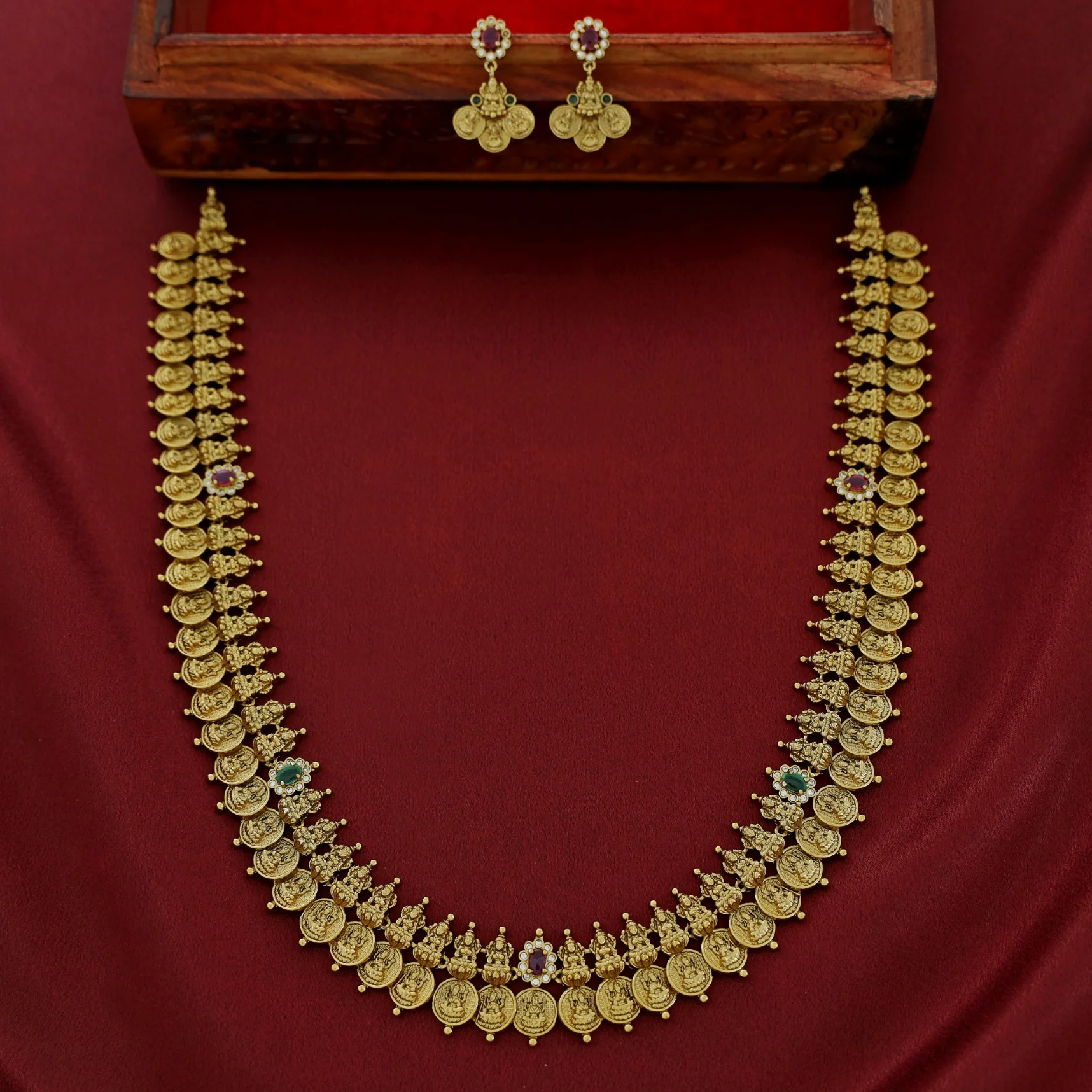 Premium Indradhwaja Devi Kashi Neckpiece With Earring - Image 2