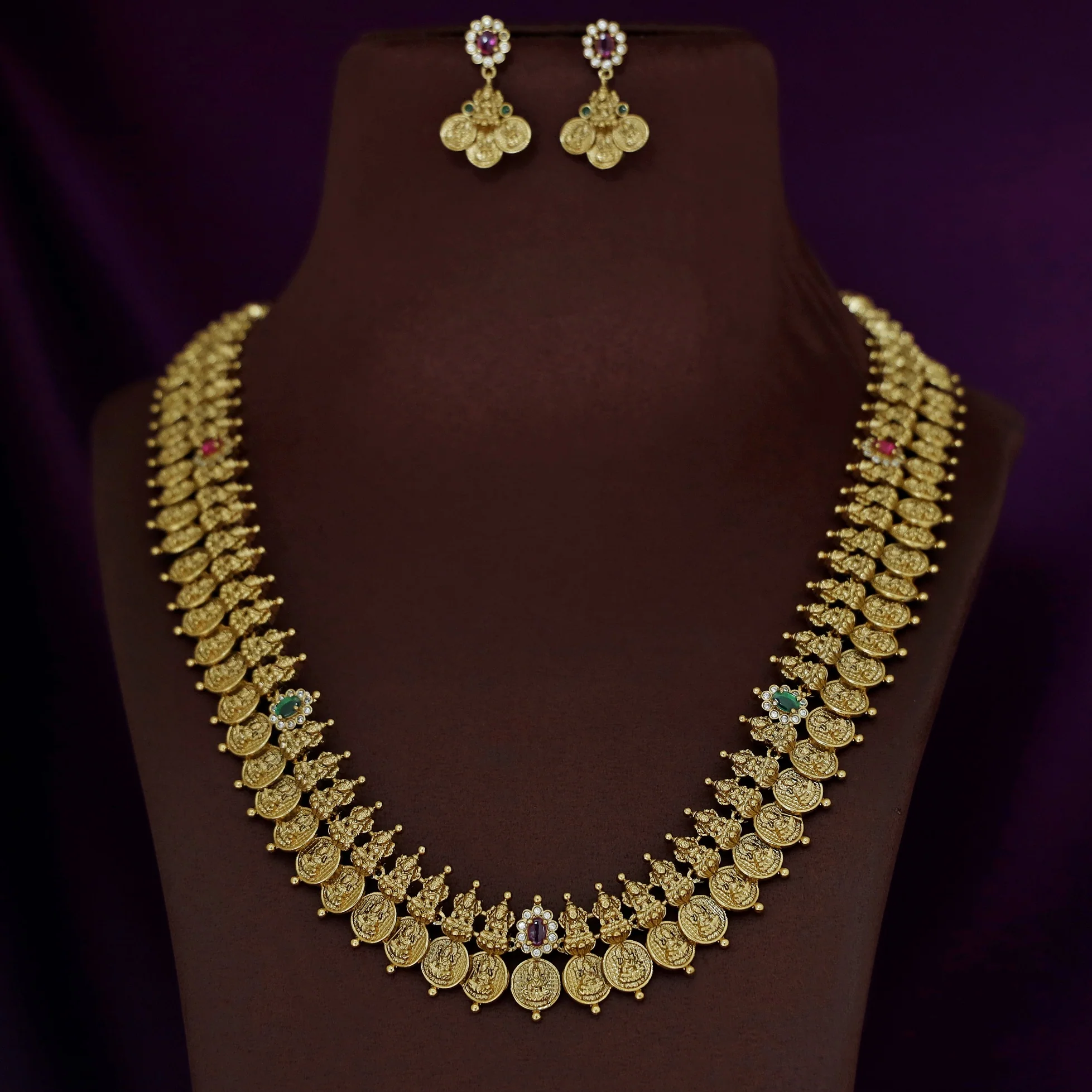 Premium Indradhwaja Devi Kashi Neckpiece With Earring - Image 3