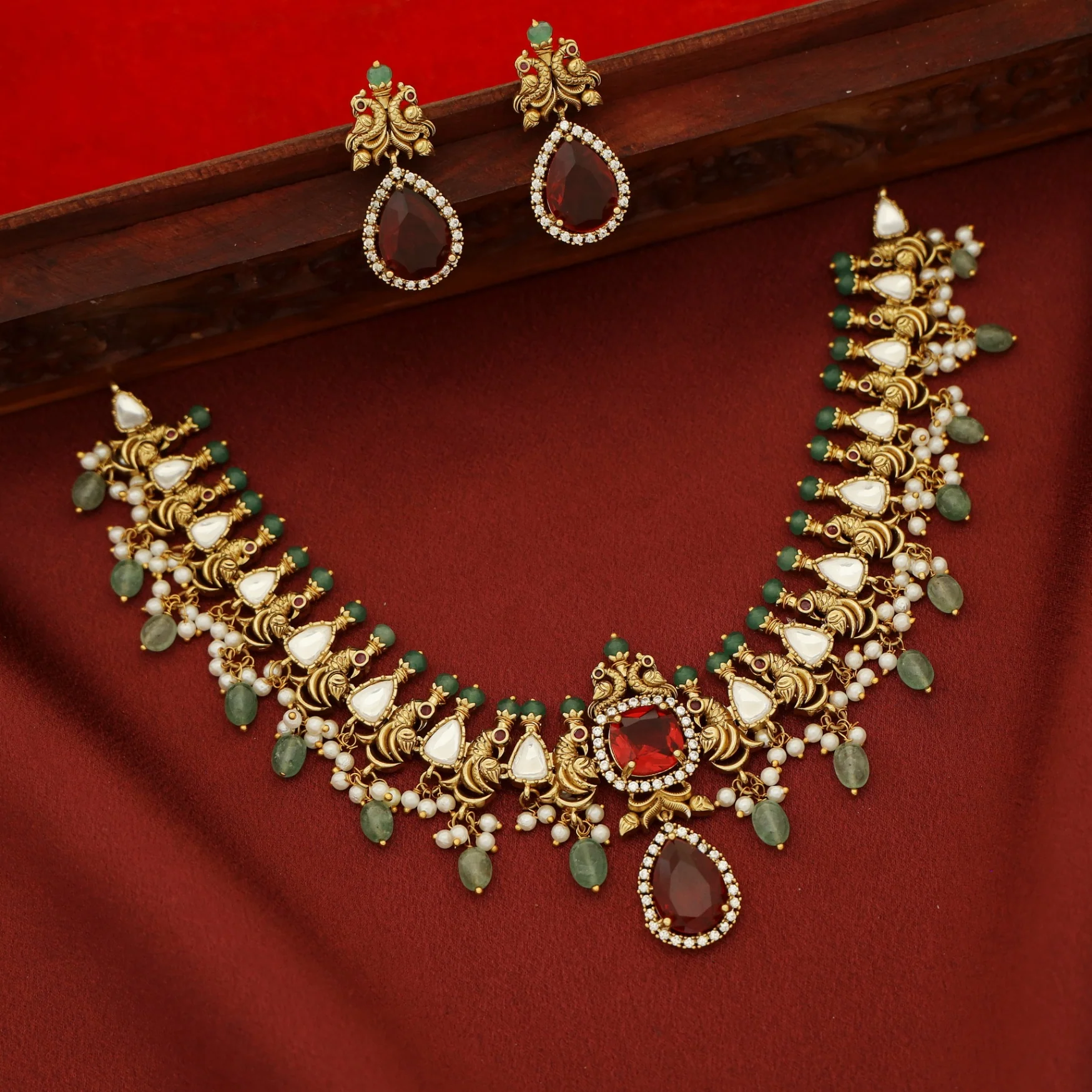 Premium Mayura Short Neckpiece with Earring - Image 2