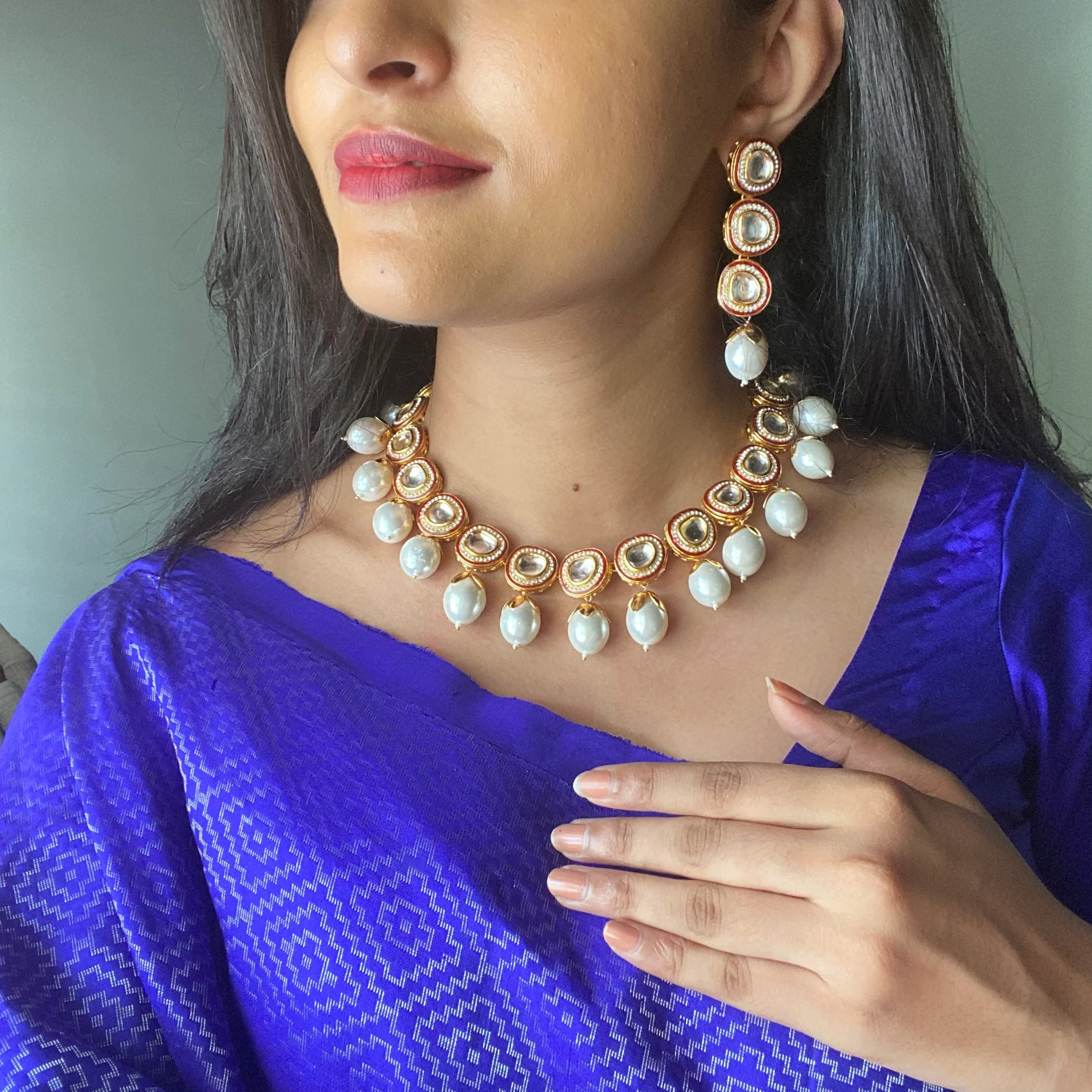 Premium Pearl Bishakha Kundan Neckpiece with Earring - Image 4