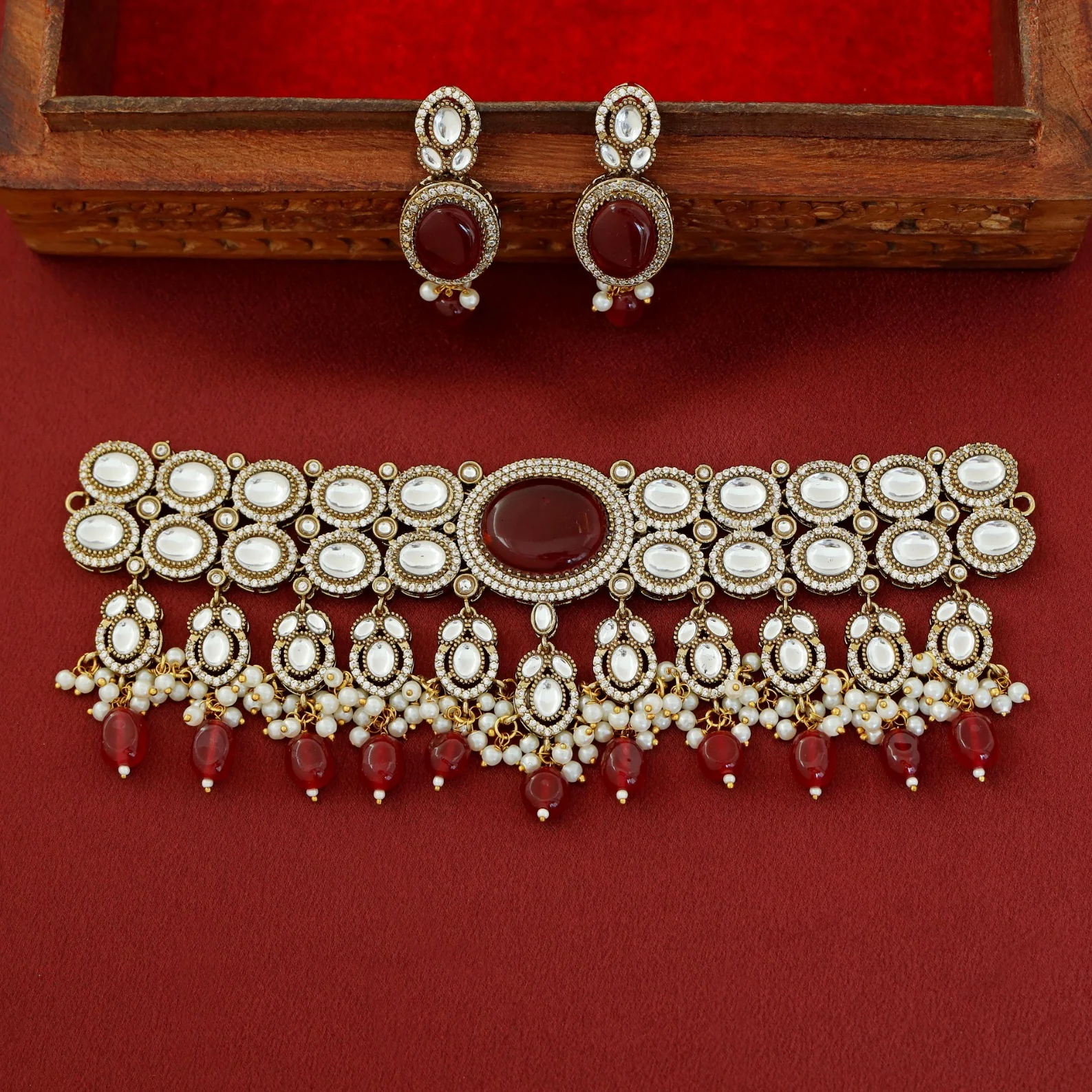 Premium Pratibha Bridal Choker With Earring - Image 2
