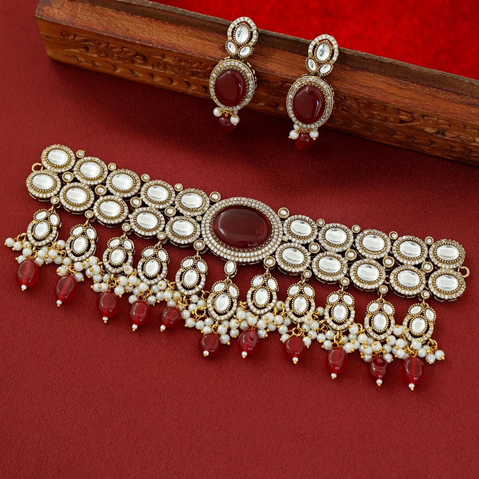 Premium Pratibha Bridal Choker With Earring - Image 6