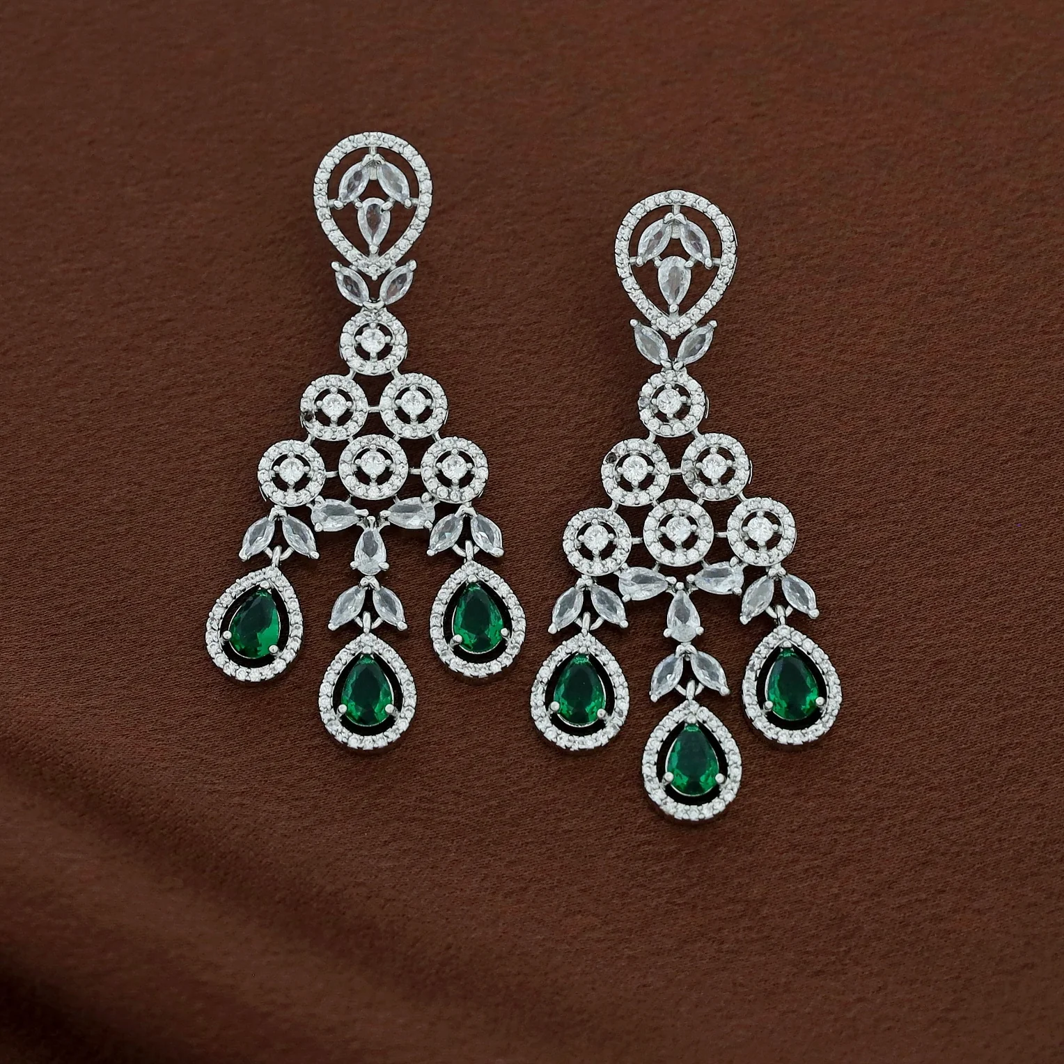 Premium Saiya AD Stone Glossy Drop Short Neckpiece With Earring - Image 7
