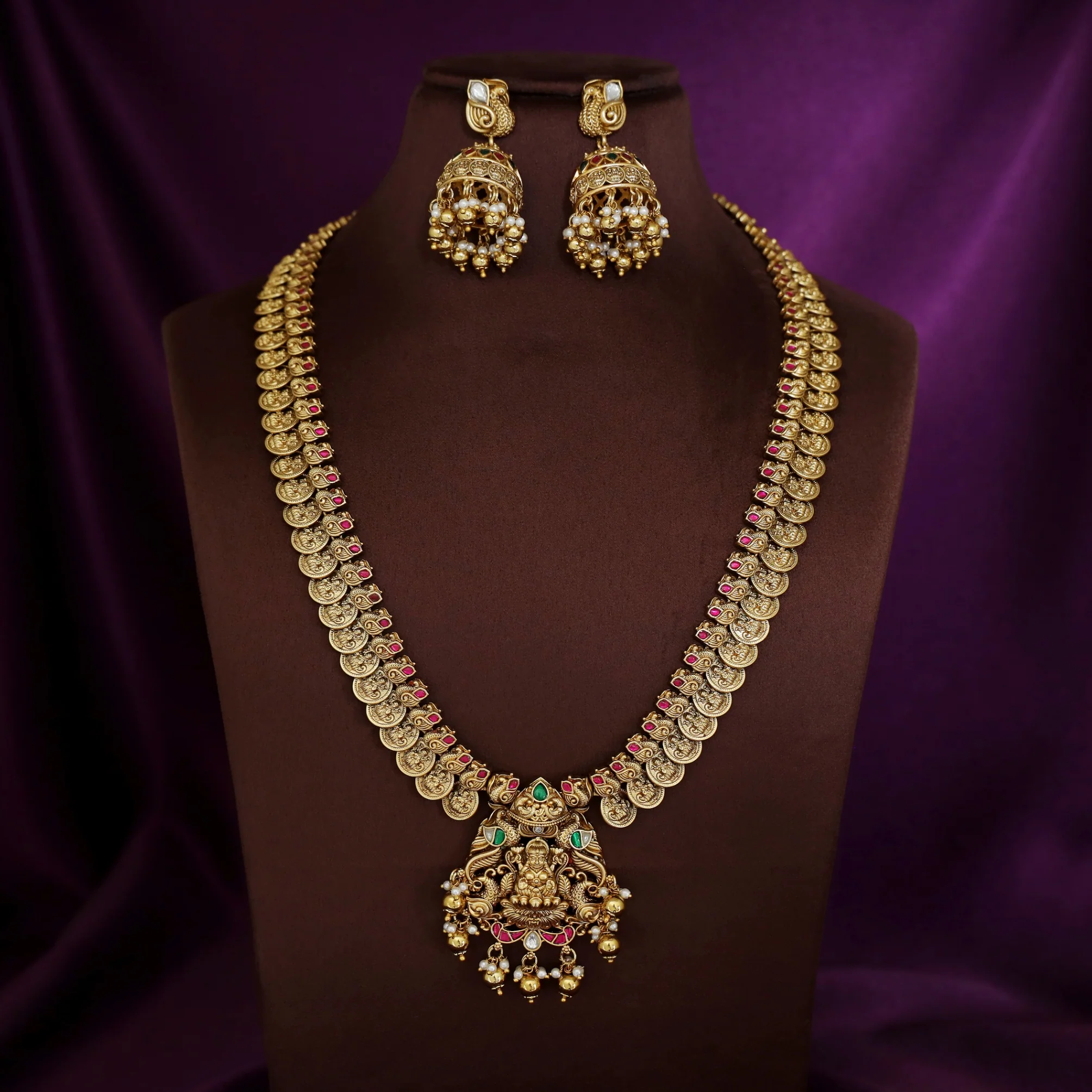Premium Sita Kashi Jadau Kundan Devi Pendant Long Neckpiece With Earring - Image 5