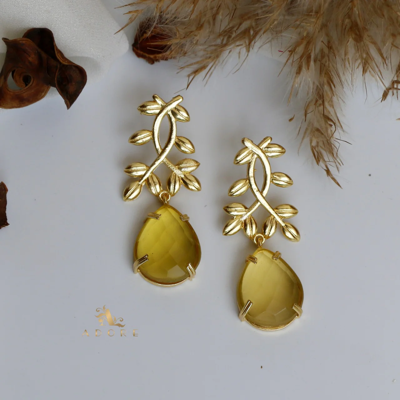Premium Stone Leaf Claw Earrings - Image 17