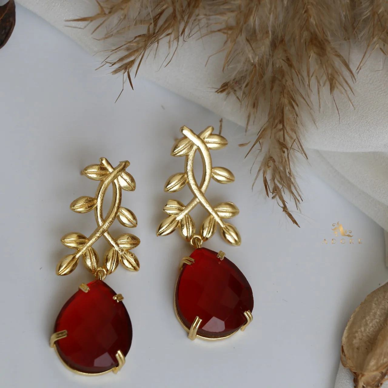 Premium Stone Leaf Claw Earrings - Image 19