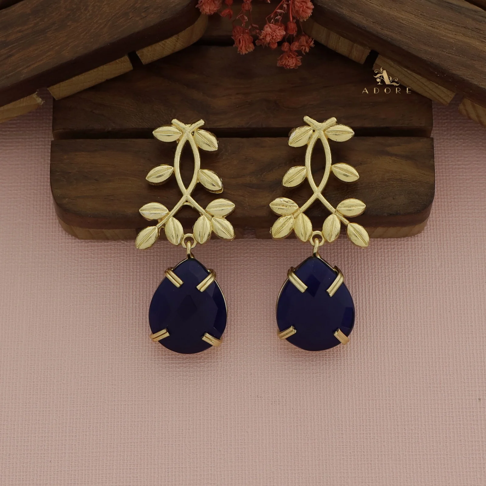 Premium Stone Leaf Claw Earrings - Image 20
