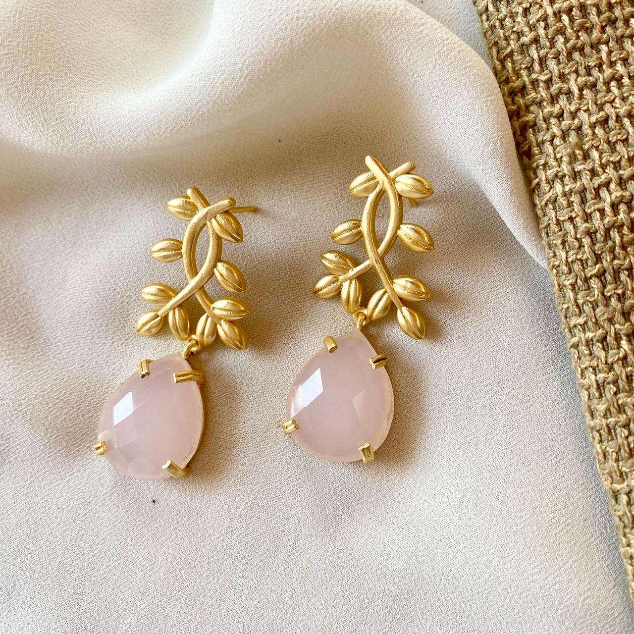 Premium Stone Leaf Claw Earrings - Image 5