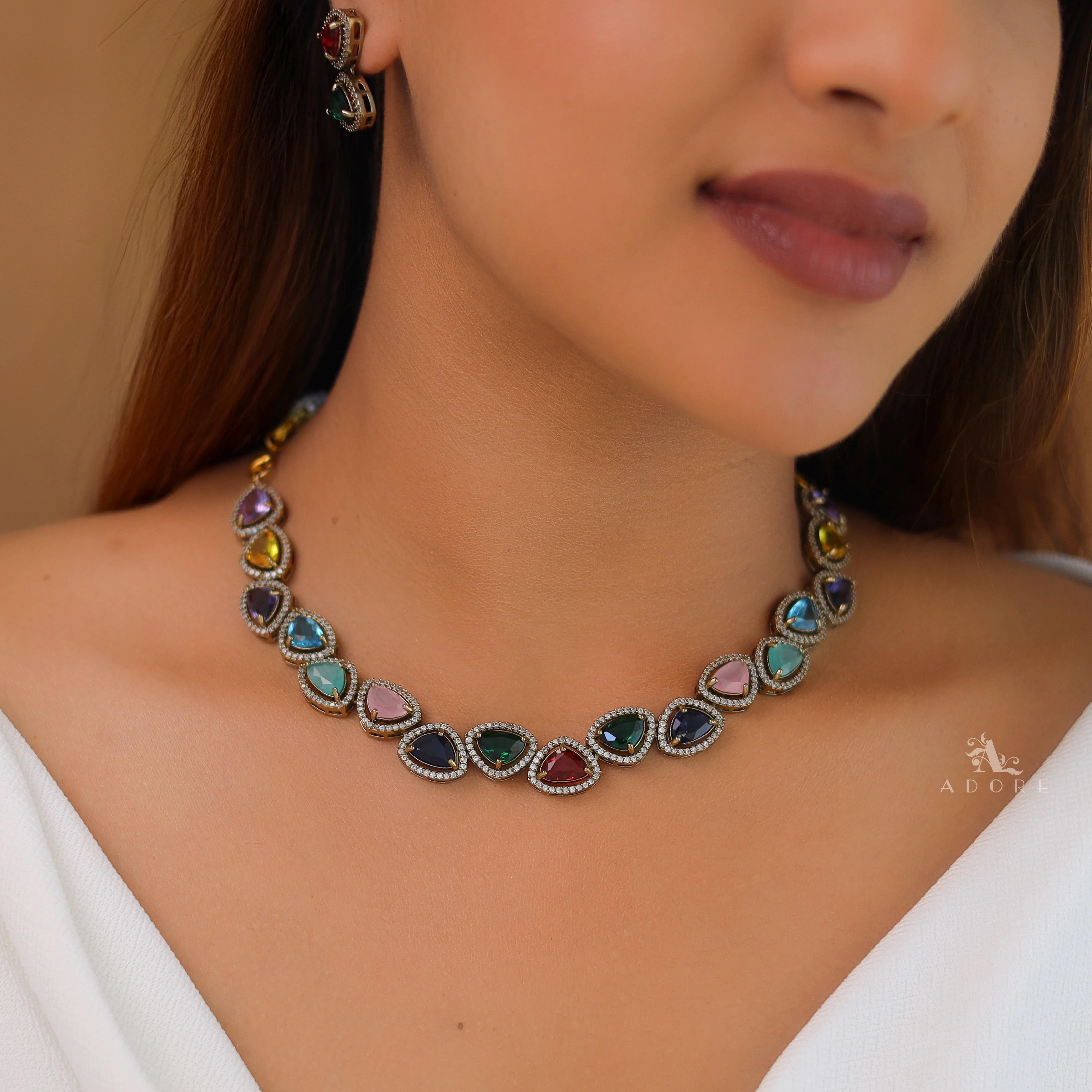 Premium Triangle Glossy Short AD Neckpiece with Earring - Image 2